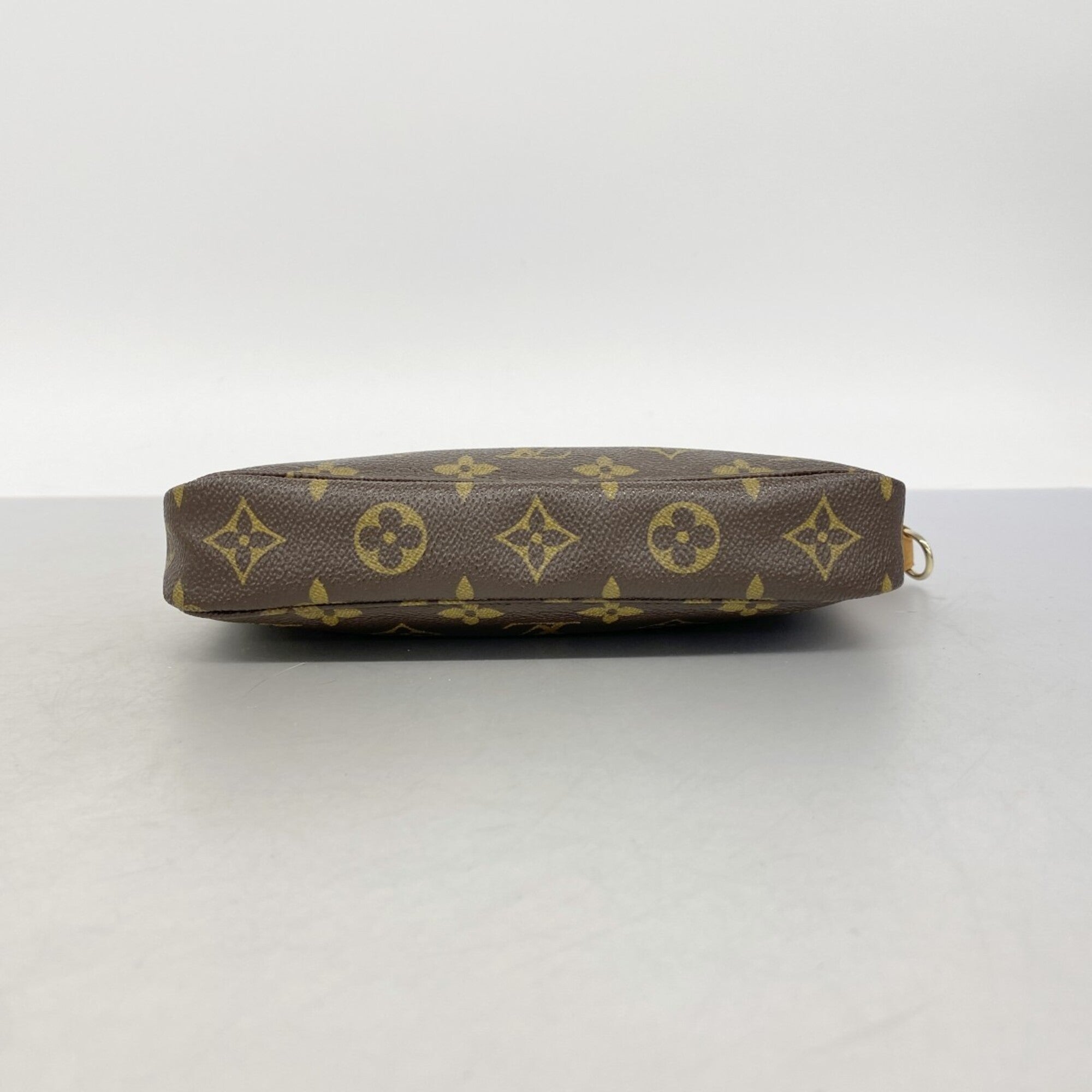 Louis Vuitton Brown Pouch (Pre-Owned)