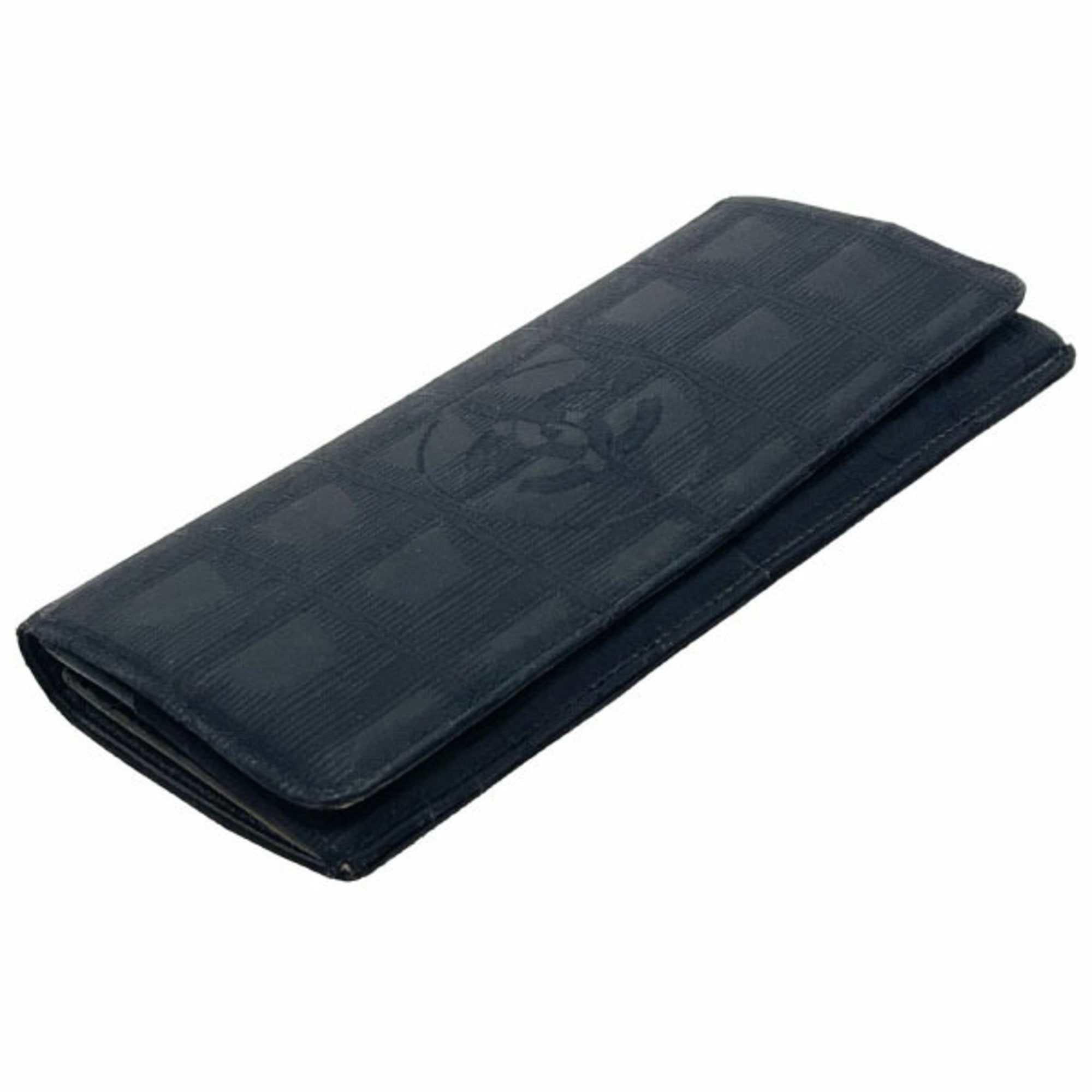 Chanel Black Leather Nylon Long Wallet (Bi-Fold) (Pre-Owned)