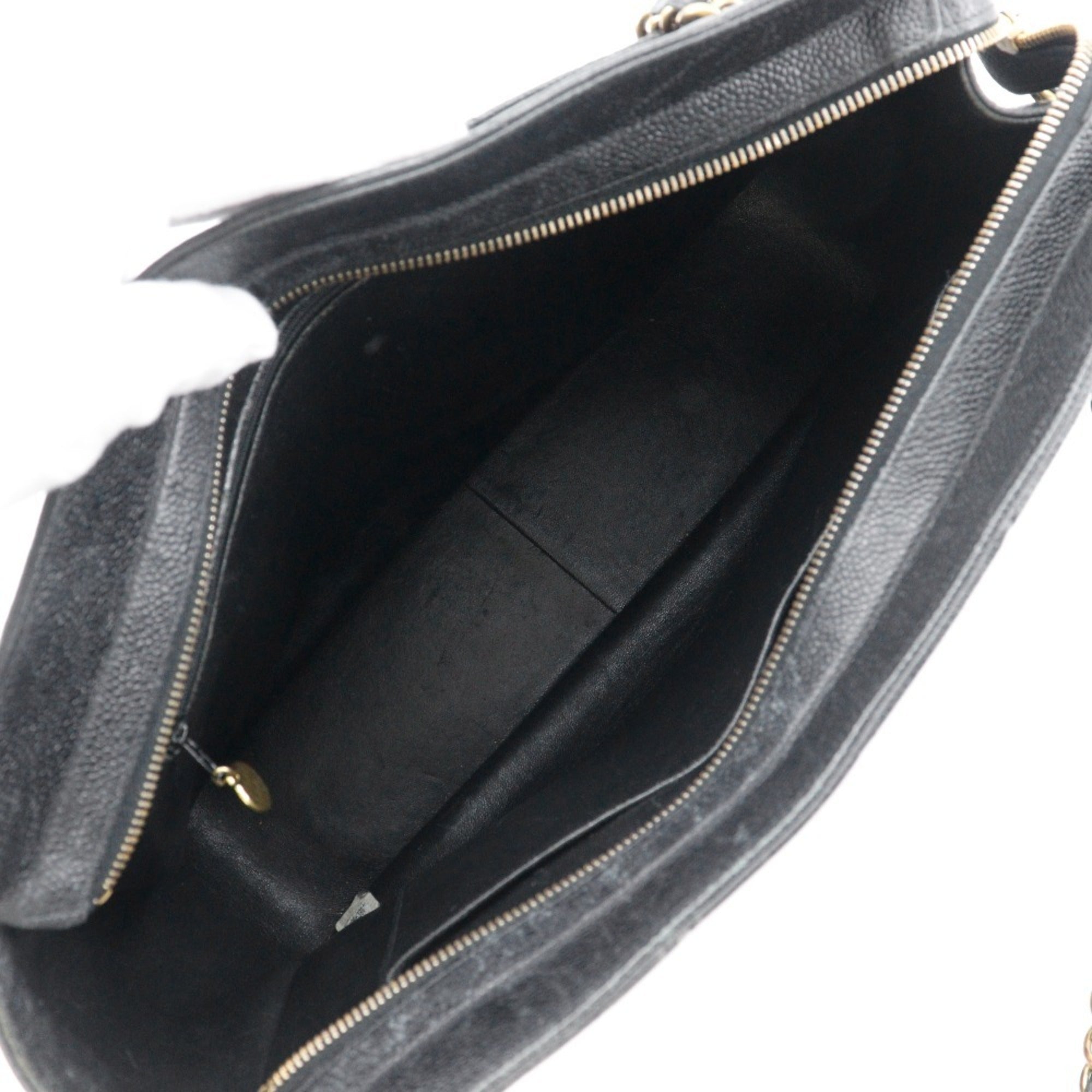 Chanel Black Caviar Leather Shoulder Bag (Pre-Owned)
