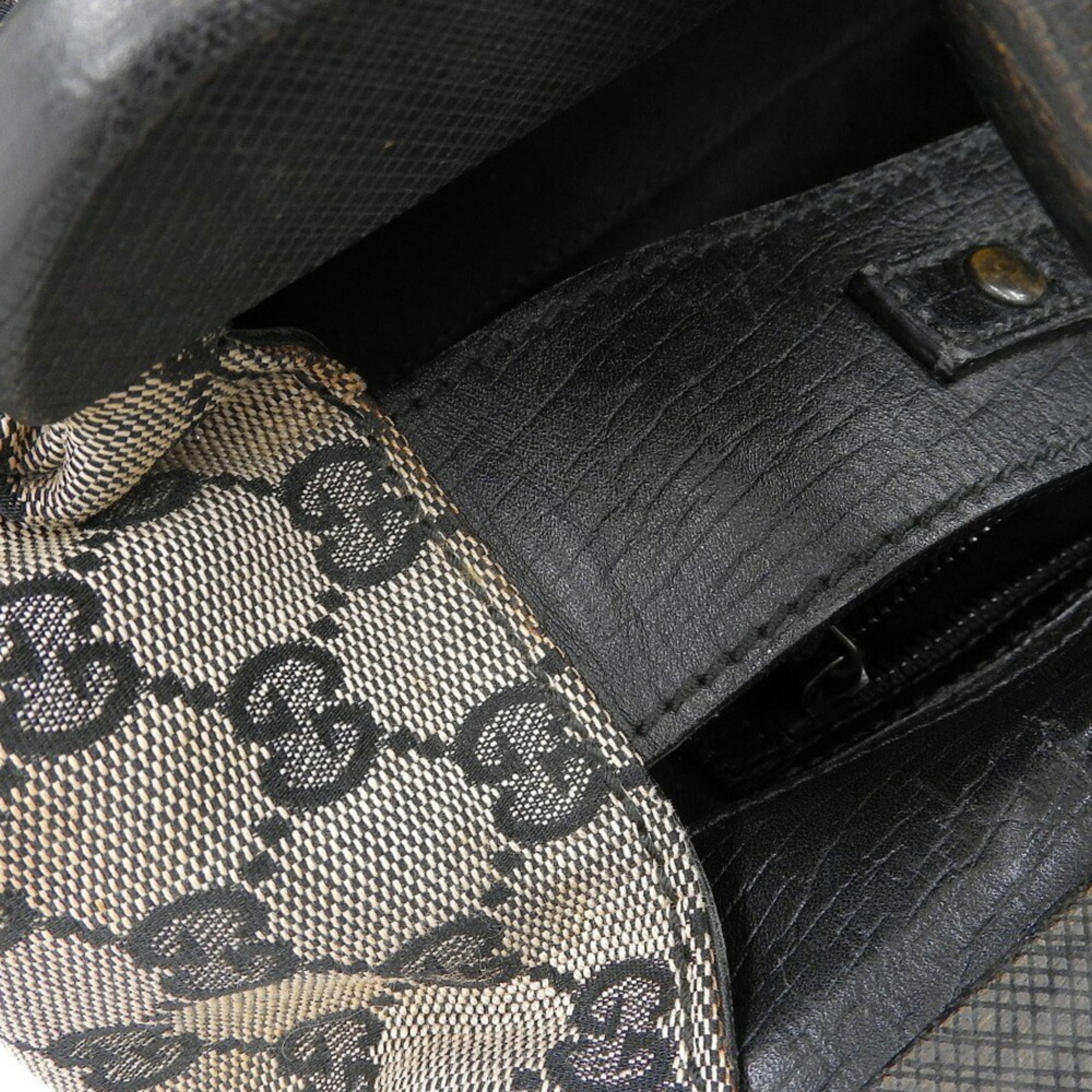 Gucci Gg Canvas Beige Black Brown Gg Canvas Handbag (Pre-Owned)