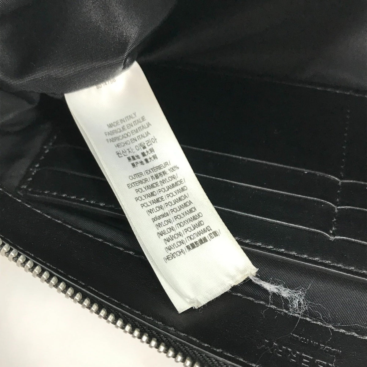Burberry Black Cloth Clutch Bag (Pre-Owned)