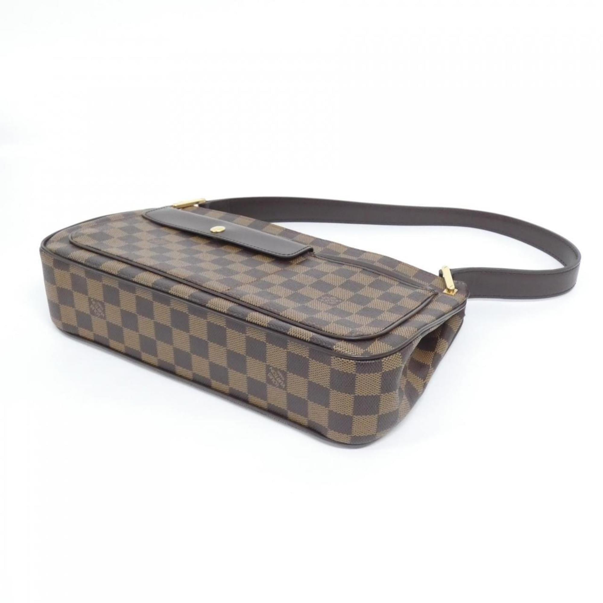 Louis Vuitton Brown Coated Canvas Shoulder Bag (Pre-Owned)