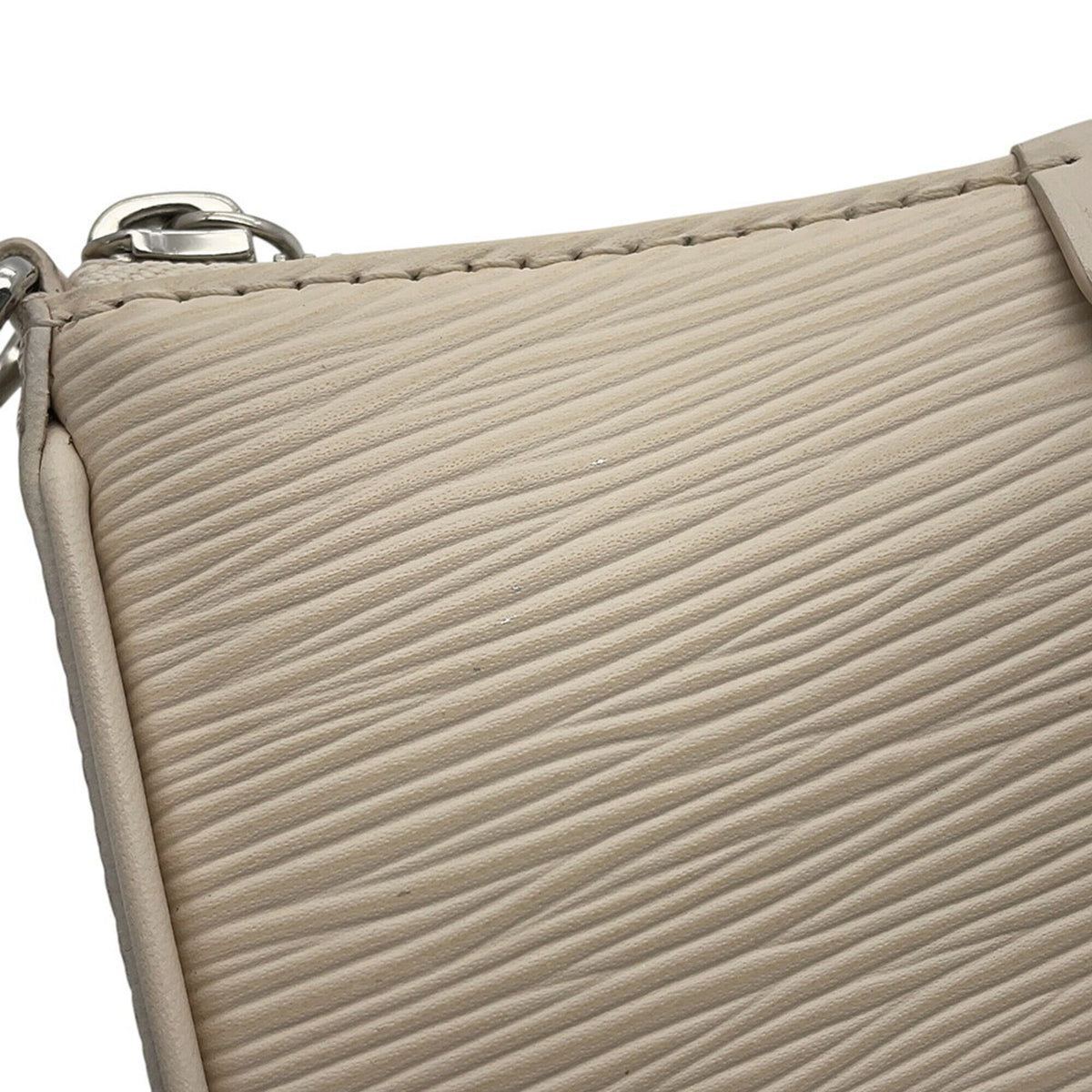 Louis Vuitton Epi Silver Epi Leather Shoulder Bag (Pre-Owned)