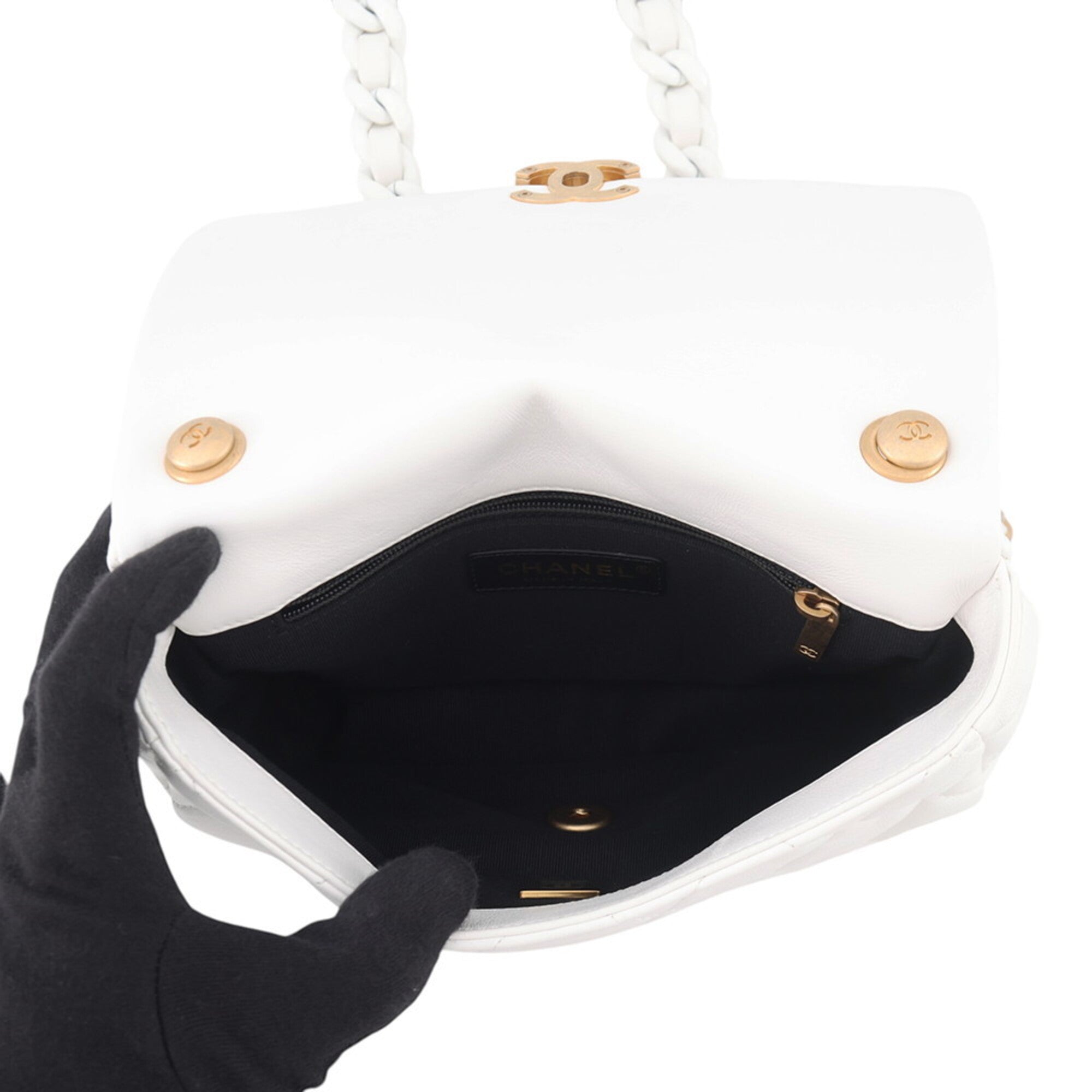 Chanel White Handbag Shoulder Bag (Pre-Owned)
