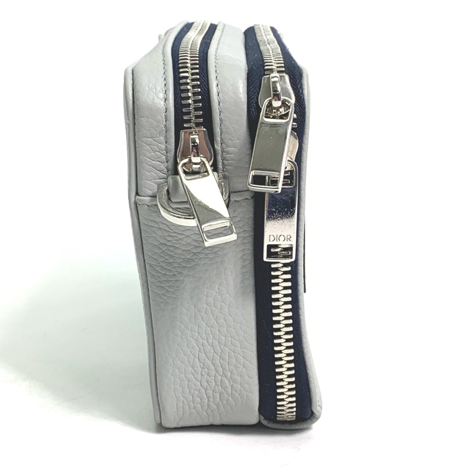 Christian Dior Gray Leather Shoulder Bag (Pre-Owned)