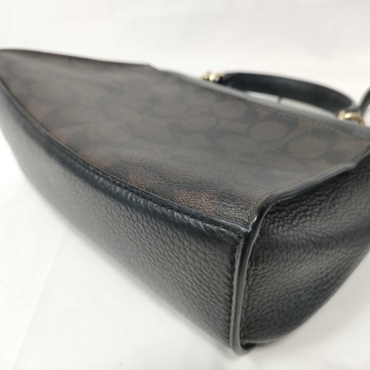 Coach Signature Black Brown Signature Line Handbag Shoulder Bag (Pre-Owned)