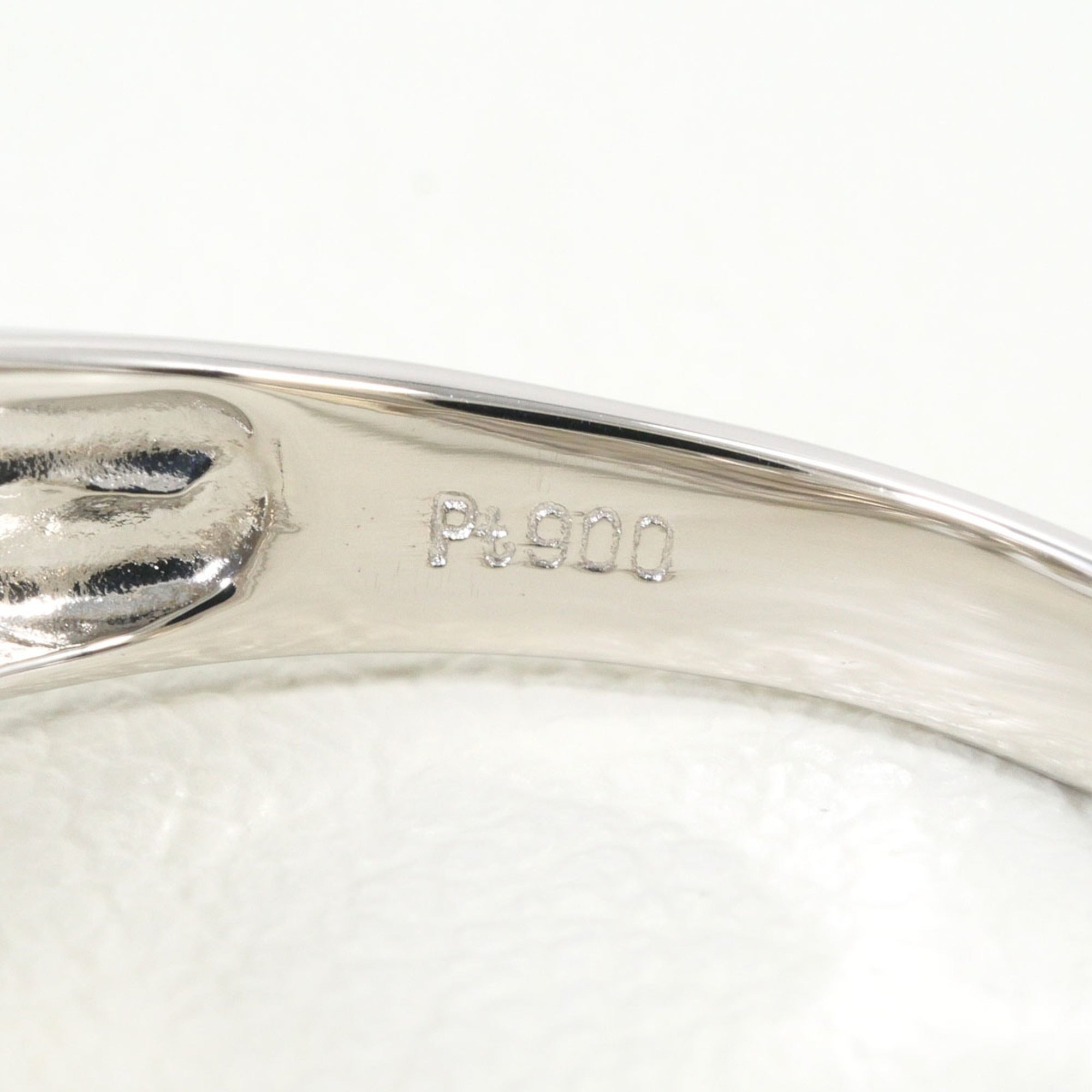 Unbranded Platinum Platinum 900 Band Ring (Pre-Owned)