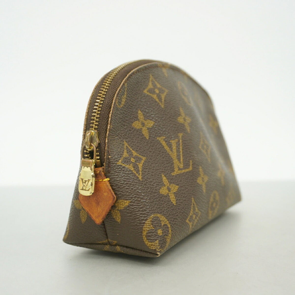 Louis Vuitton Brown Pouch (Pre-Owned)