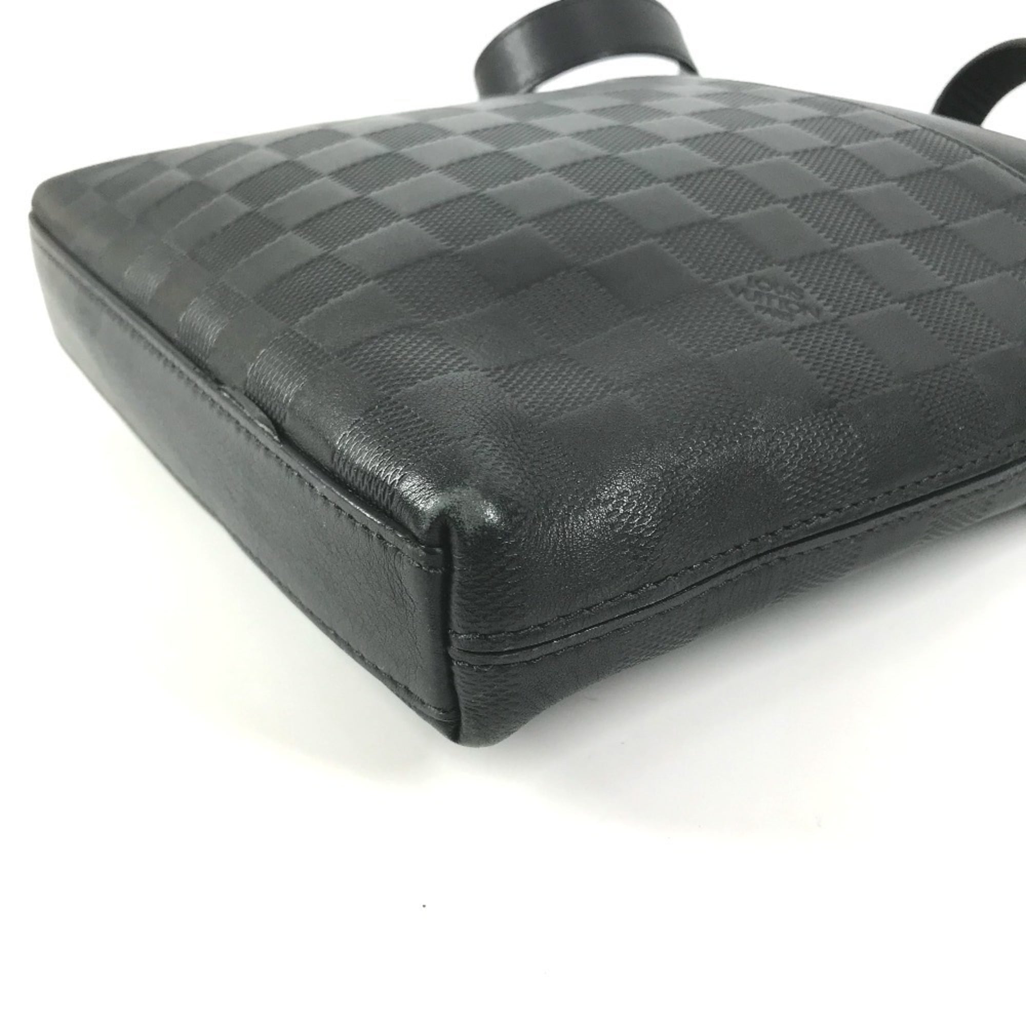 Louis Vuitton Black Damier Infini Pochette Shoulder Bag (Pre-Owned)