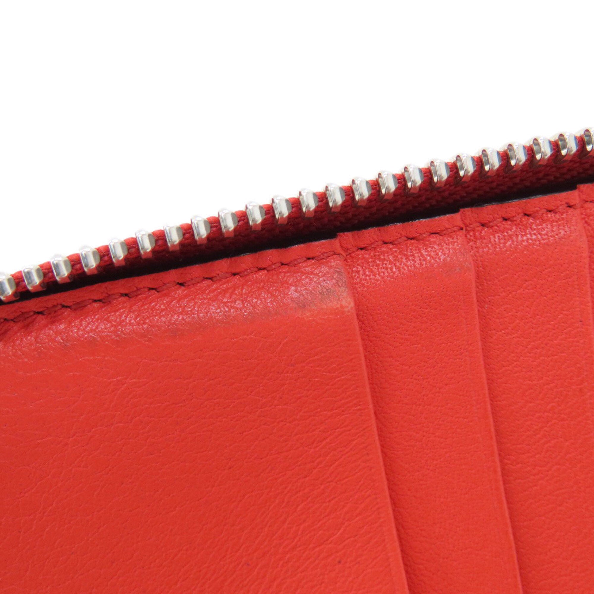 Loewe Red Color Leather Wallet (Bi-Fold) (Pre-Owned)
