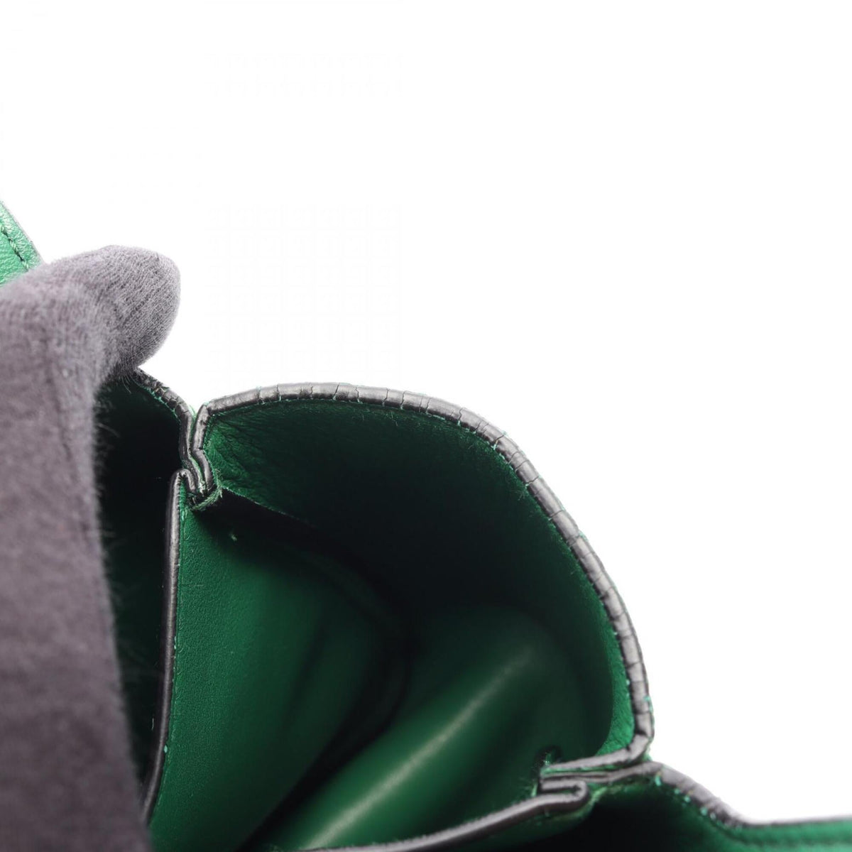 Prada Green Leather Handbag (Pre-Owned)