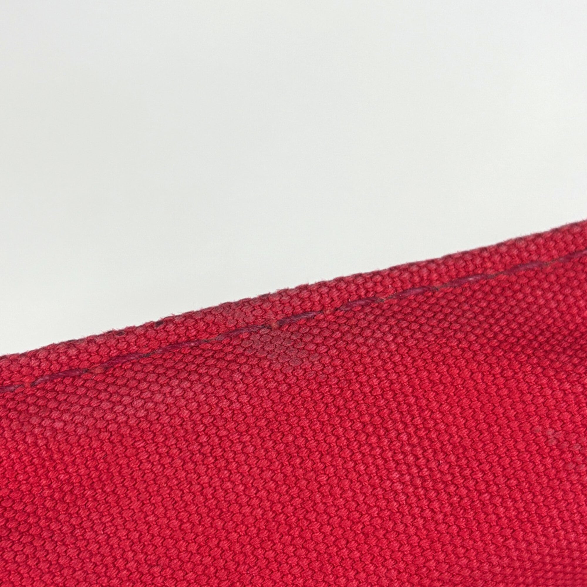 Prada Red Color Canapa Shoulder Bag Tote Bag (Pre-Owned)