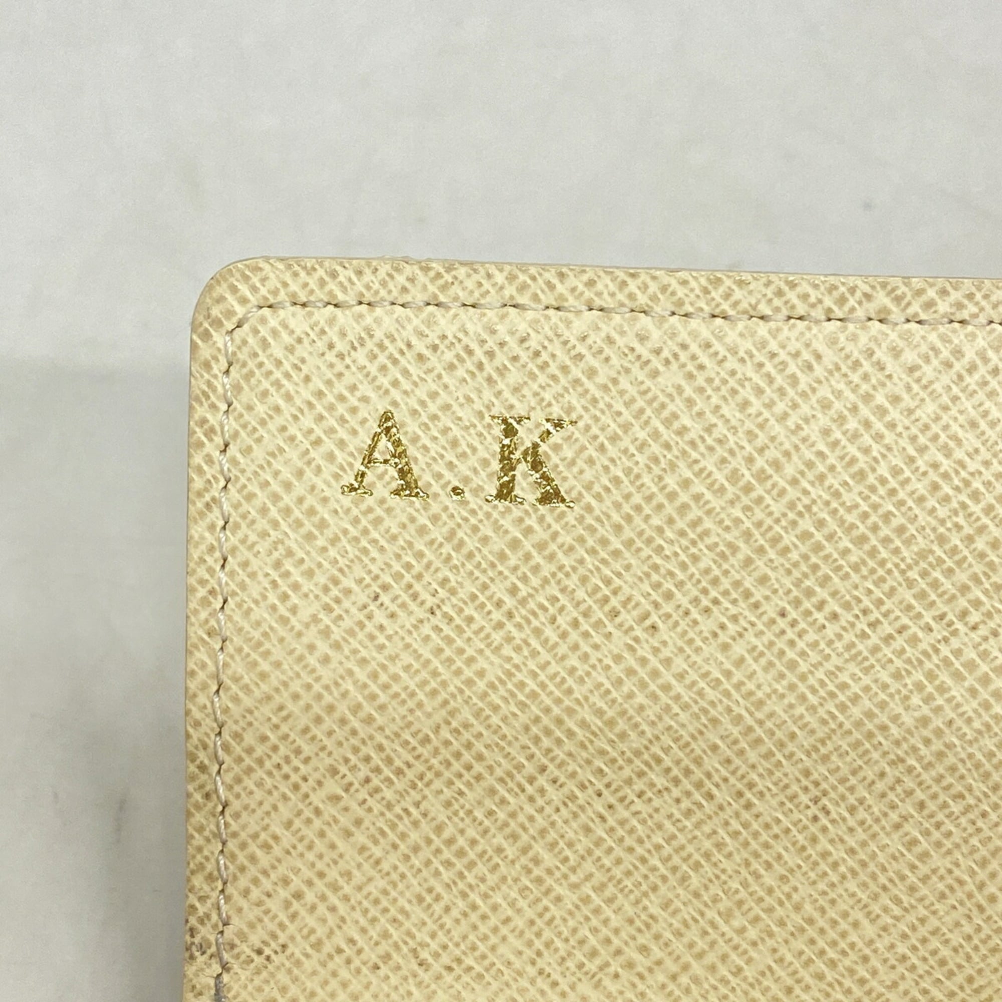 Louis Vuitton White Long Wallet (Bi-Fold) (Pre-Owned)