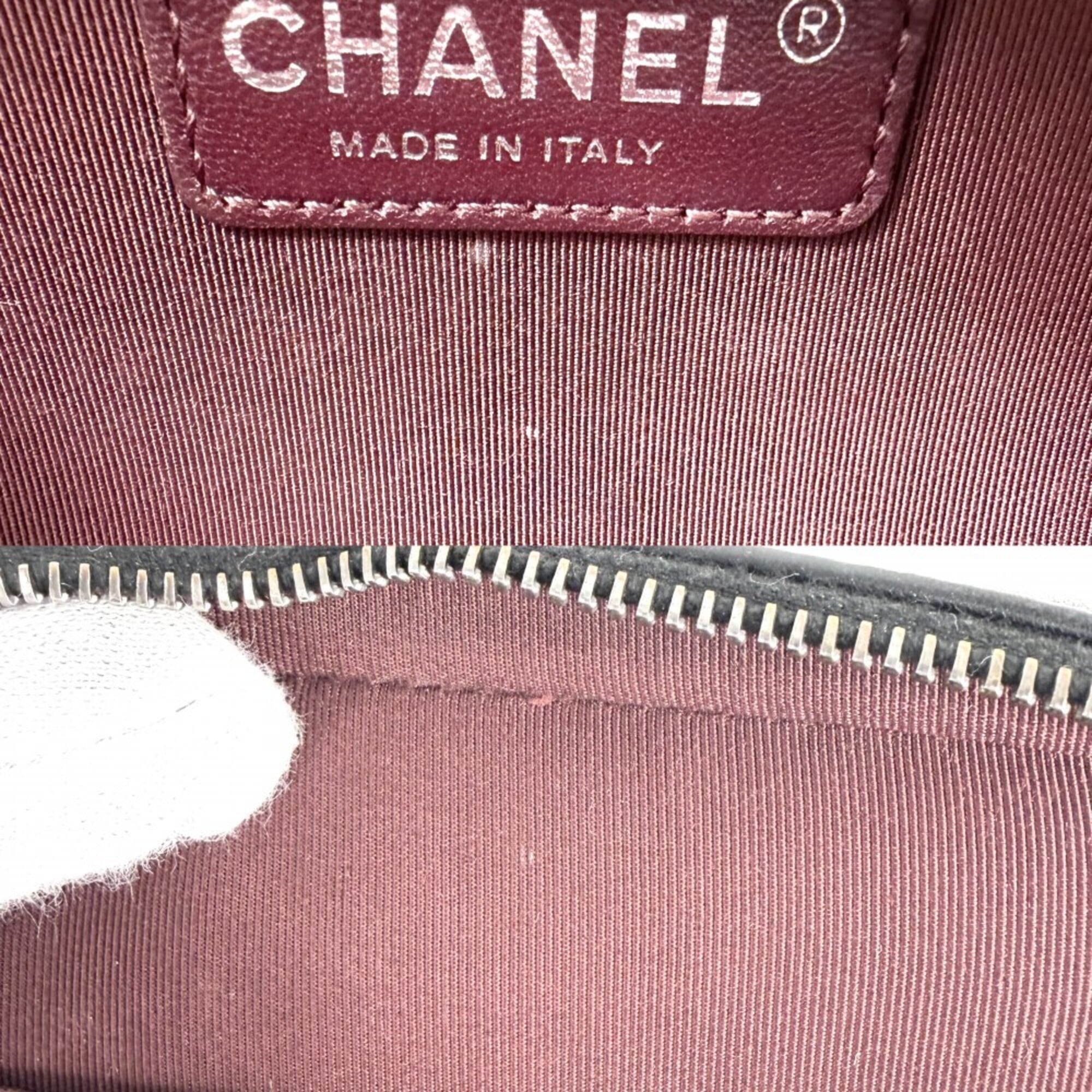 Chanel Black Matte Silver White Leather Shoulder Bag (Pre-Owned)
