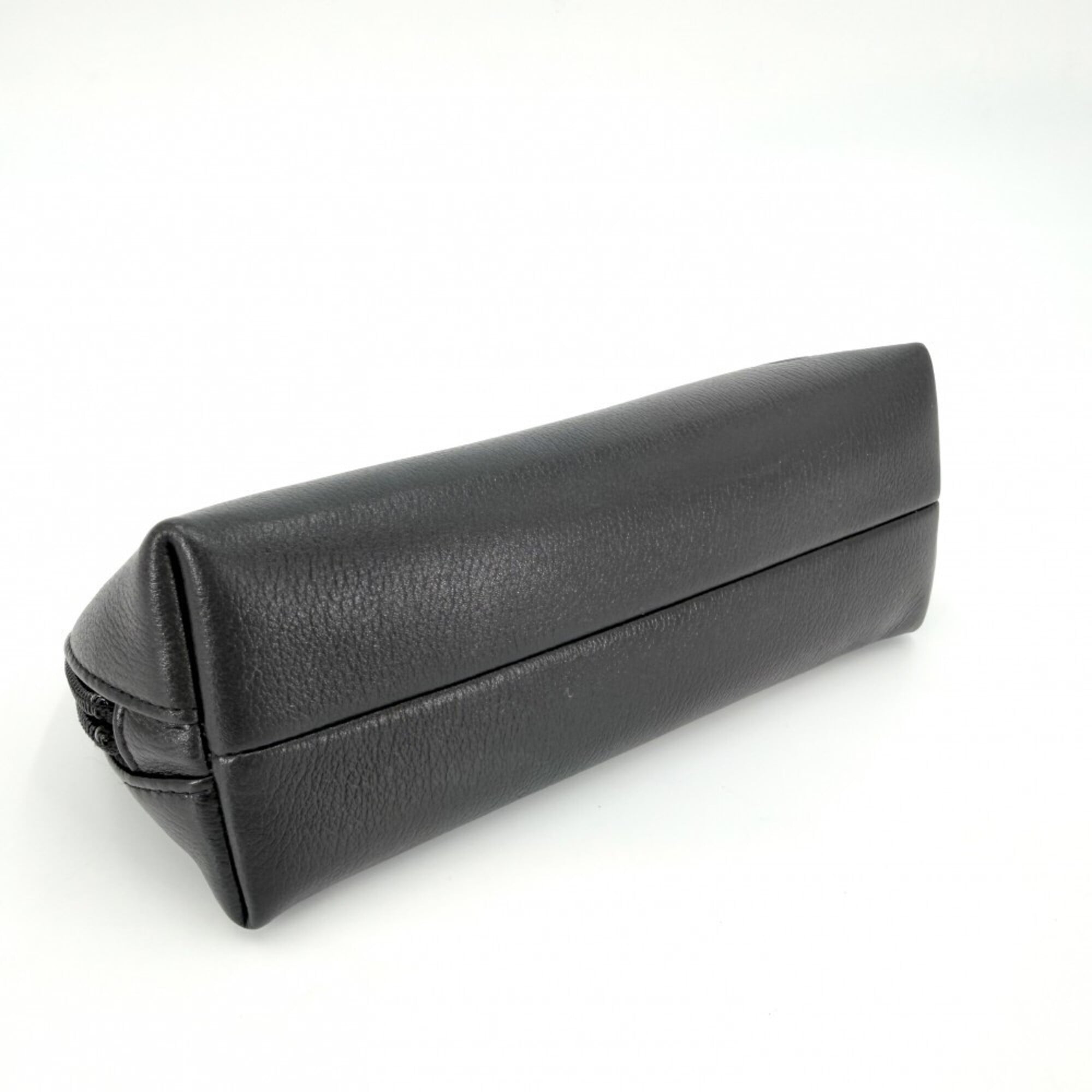 Chanel Black Leather Pouch (Pre-Owned)