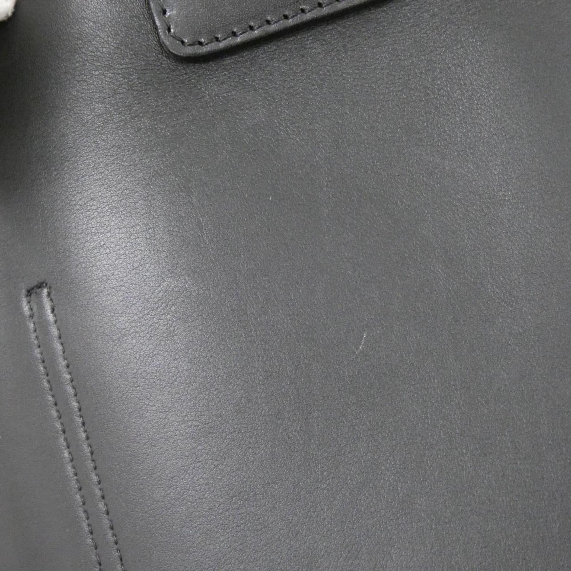 Loewe Black Leather Shoulder Bag (Pre-Owned)