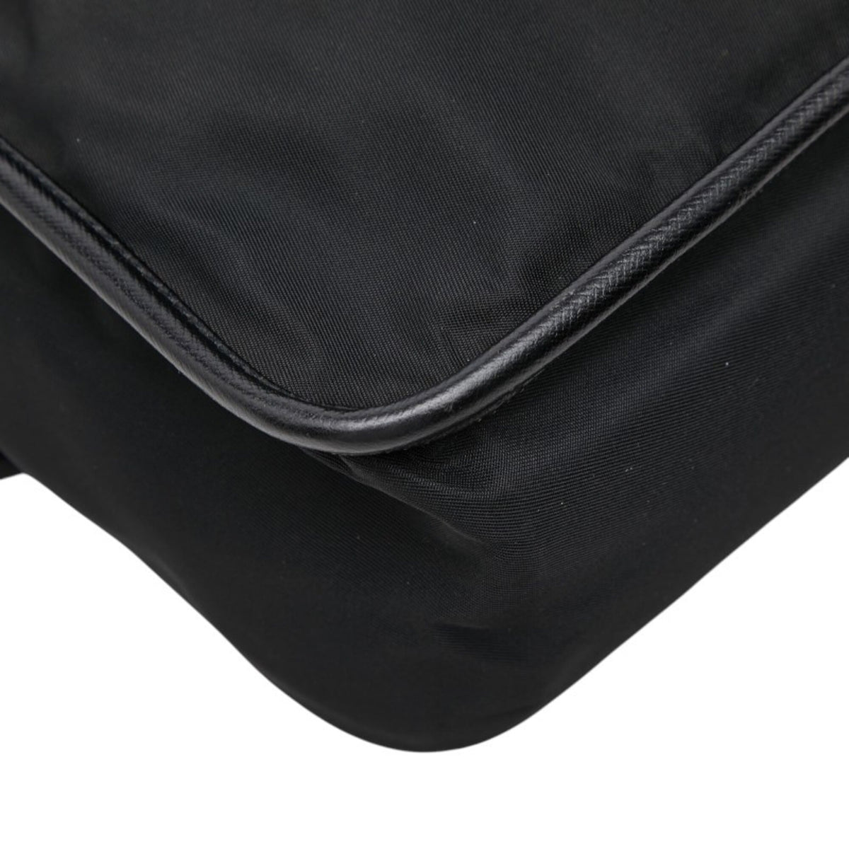 Prada Black Nylon Shoulder Bag (Pre-Owned)