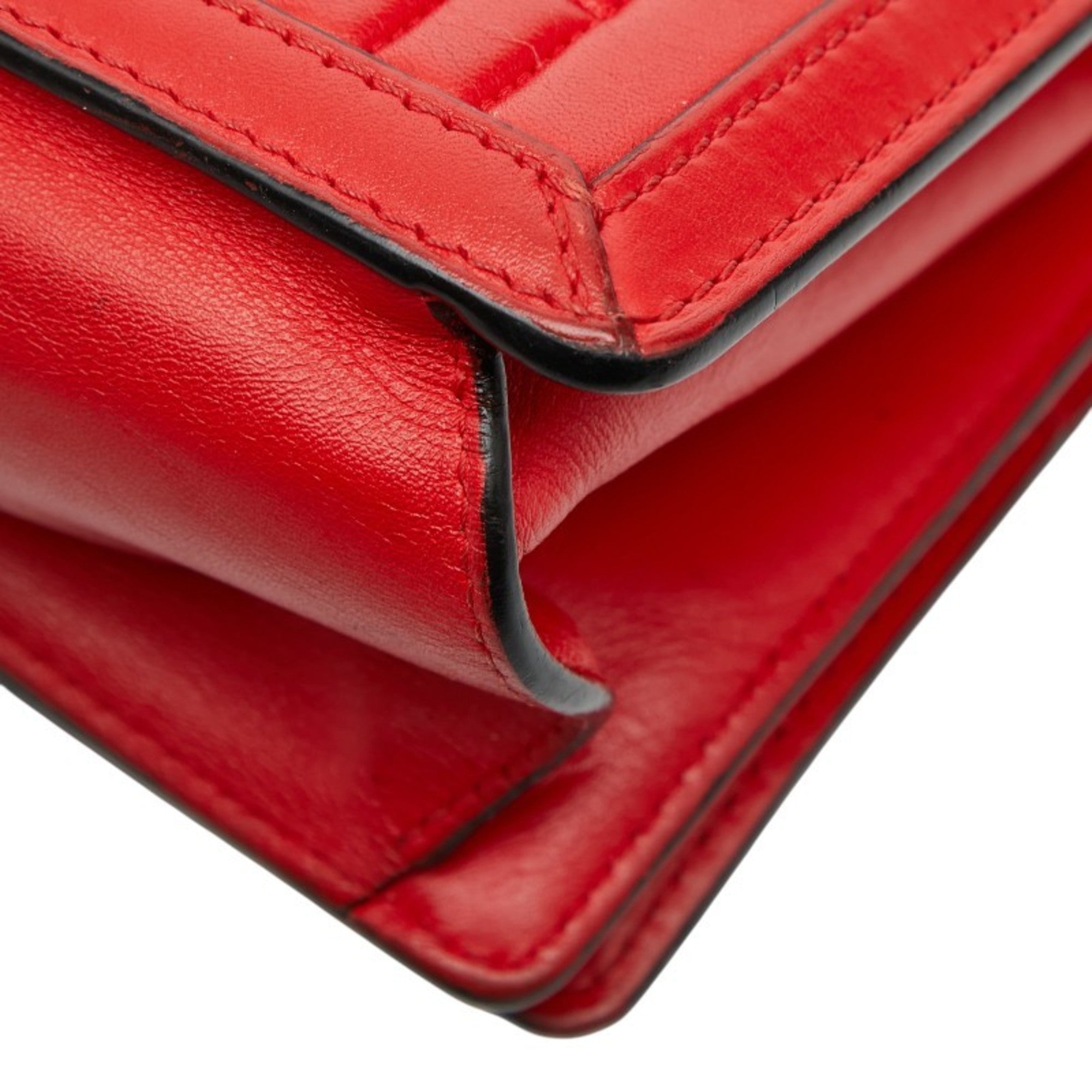 Loewe Red Color Leather Shoulder Bag (Pre-Owned)