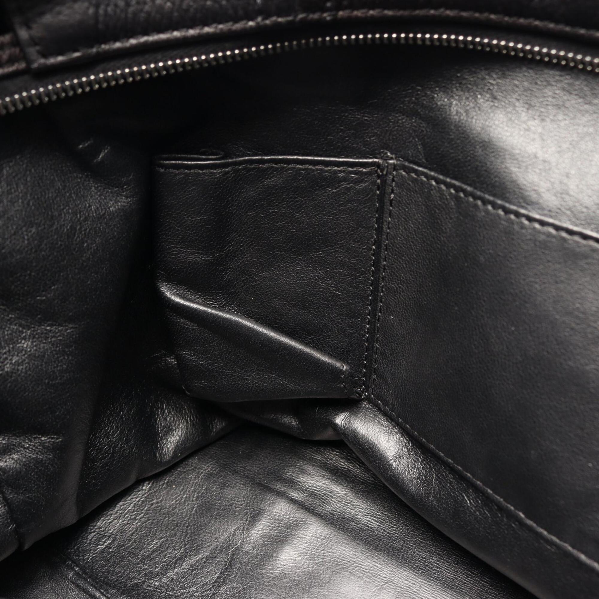 Chanel Black Leather Handbag Tote Bag (Pre-Owned)