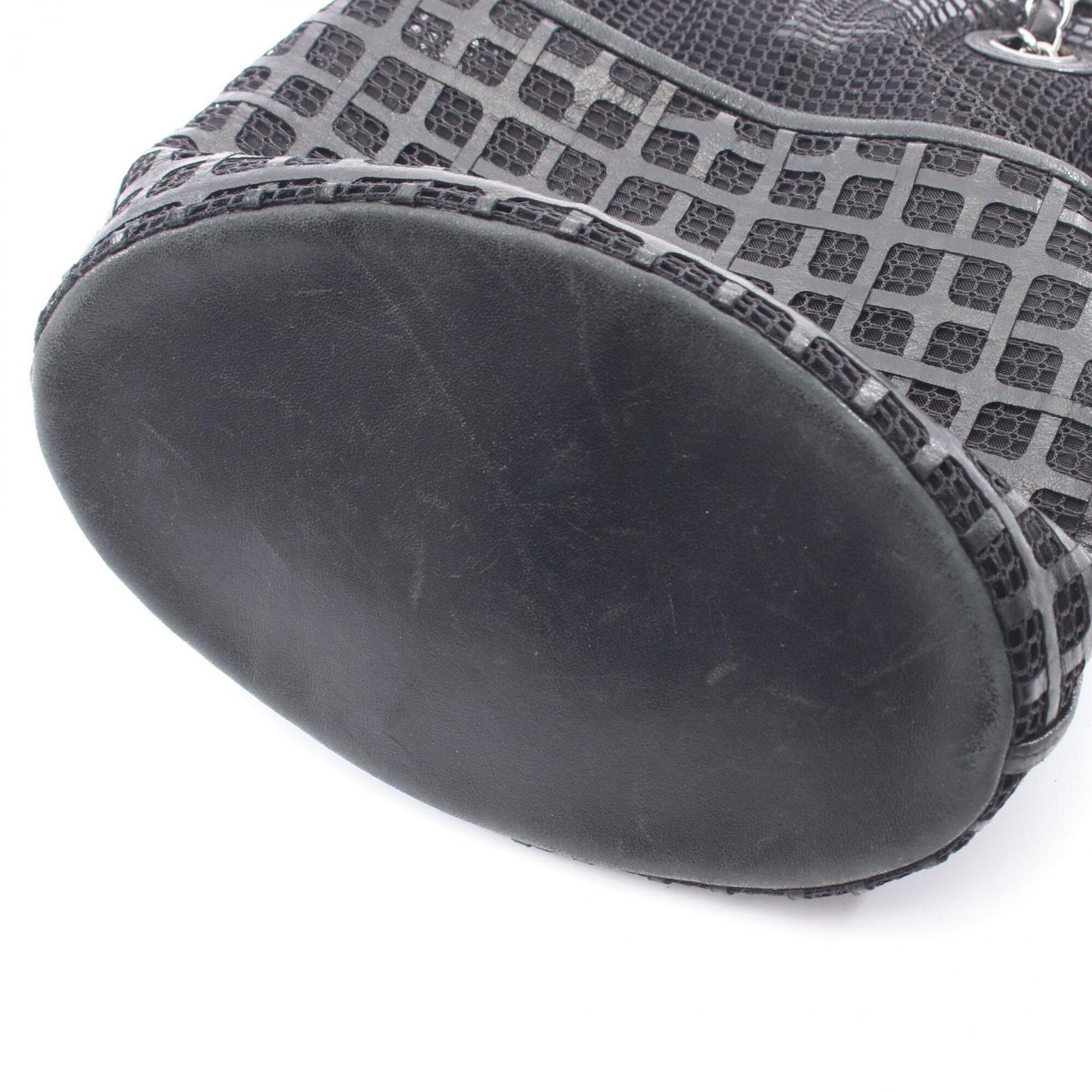 Chanel Black Leather Mesh Handbag Shoulder Bag (Pre-Owned)