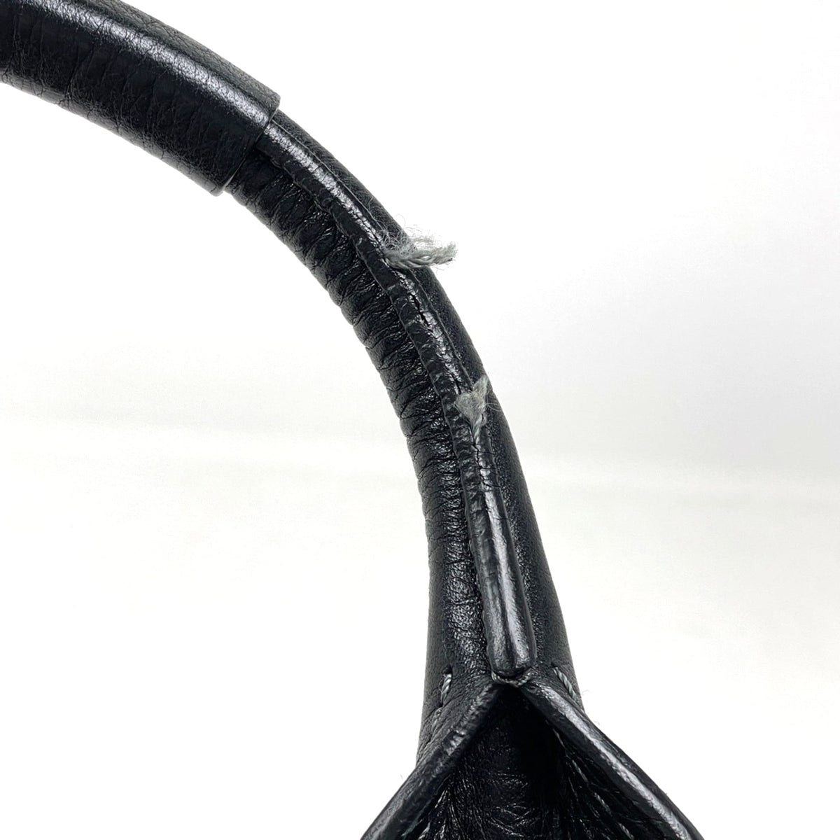 Chloé Black Leather Handbag (Pre-Owned)