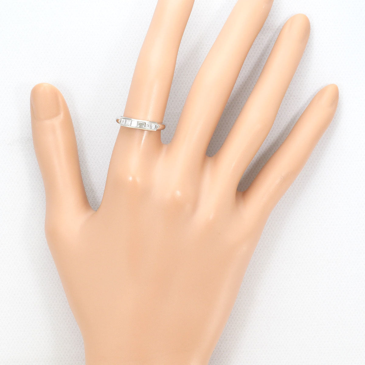 Unbranded Platinum Platinum 900 Band Ring (Pre-Owned)