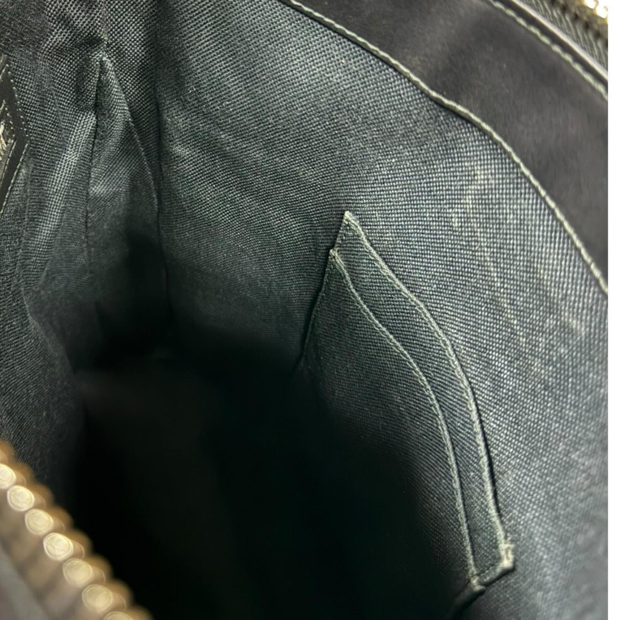 Gucci Black Gg Supreme Shoulder Bag (Pre-Owned)