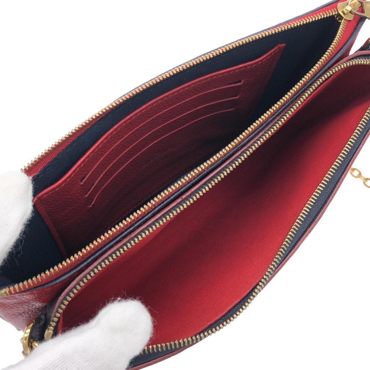 Louis Vuitton Marine Rouge Leather Pochette Shoulder Bag (Pre-Owned)