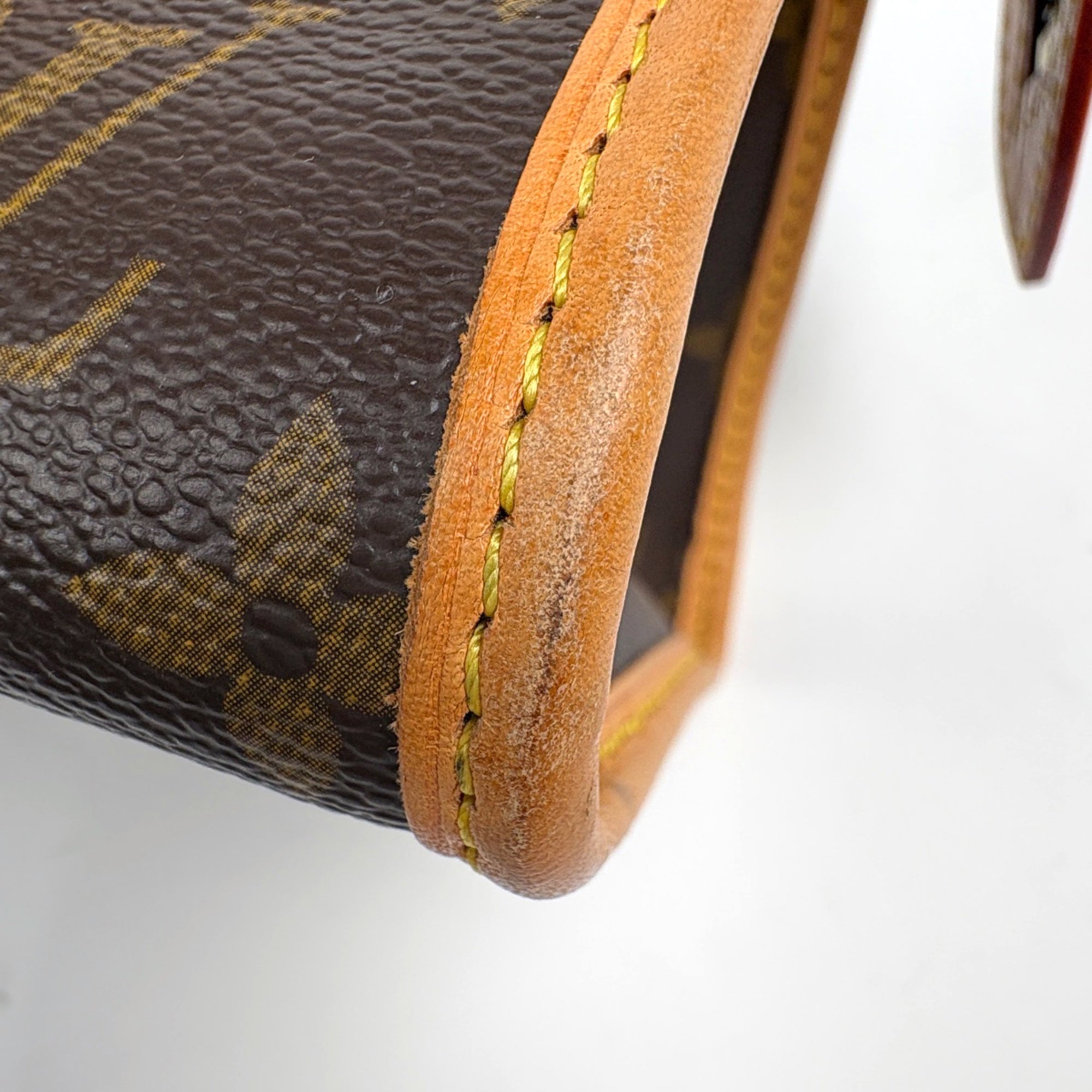 Louis Vuitton Brown Monogram Handbag (Pre-Owned)