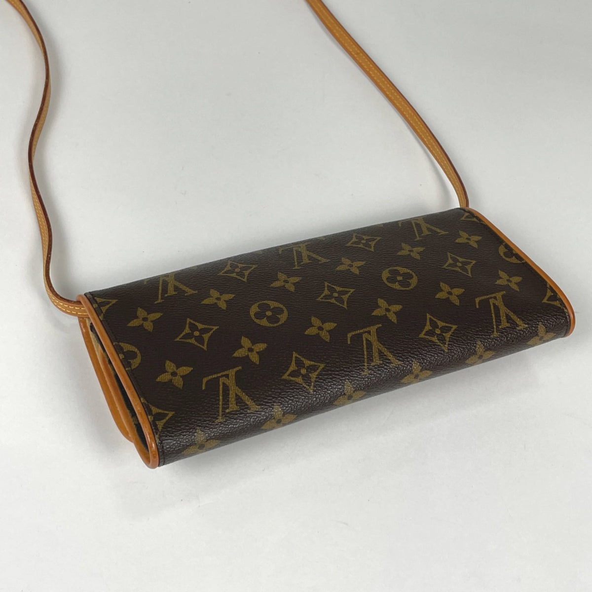 Louis Vuitton Brown Monogram Clutch Bag Pochette Shoulder Bag (Pre-Owned)