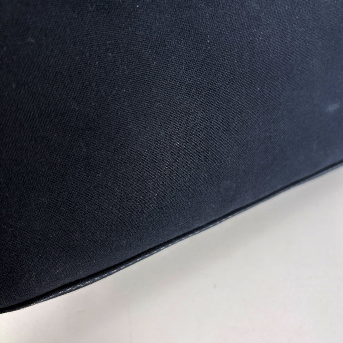 Fendi Navy Canvas Shoulder Bag (Pre-Owned)
