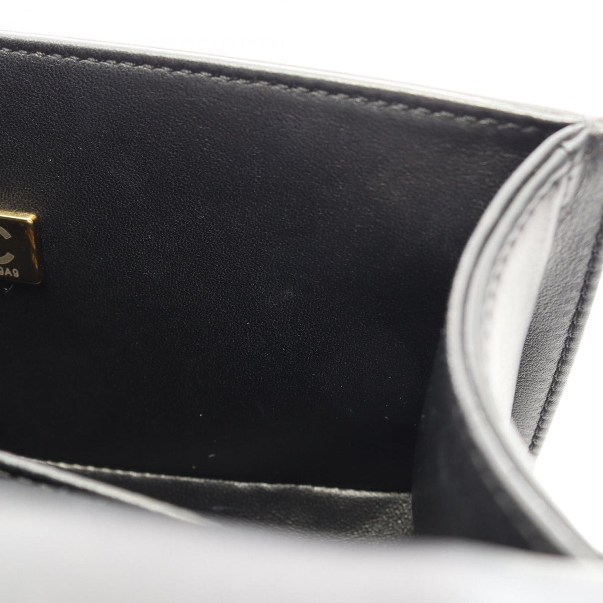 Chanel Boy Chanel Black Leather Shoulder Bag (Pre-Owned)