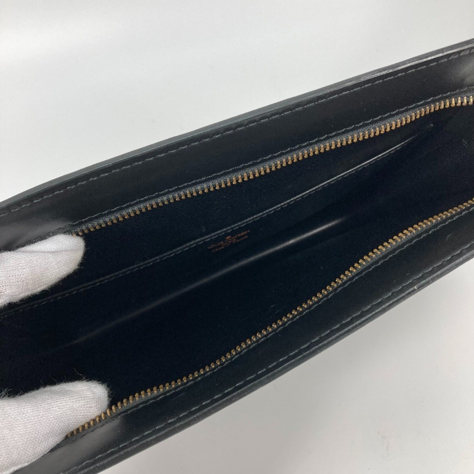 Louis Vuitton Black Galle Epi Leather Clutch Bag Pouch (Pre-Owned)