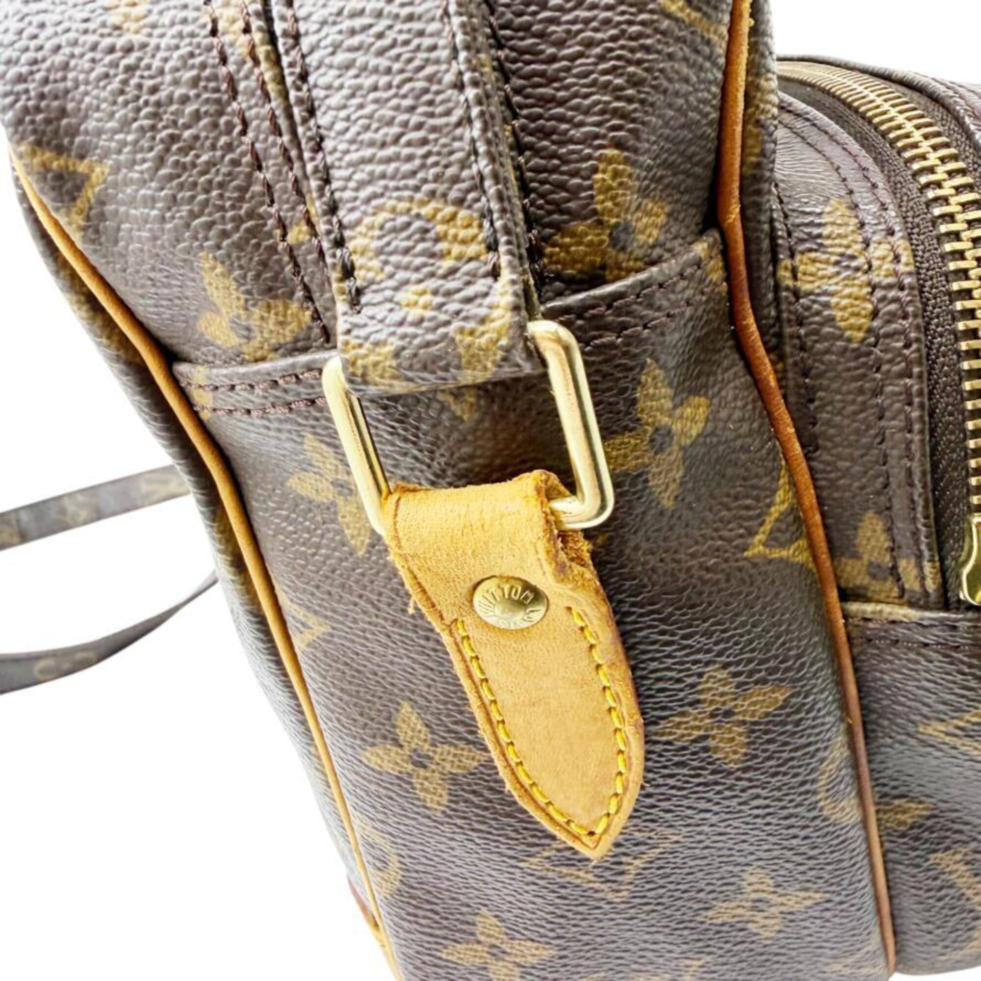 Louis Vuitton Brown Monogram Shoulder Bag (Pre-Owned)