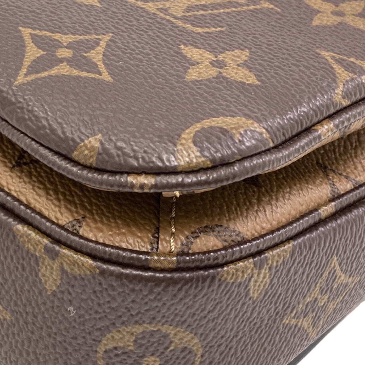 Louis Vuitton Monogram Monogram Reverse Monogram Monogram Reverse Handbag Pochette (Pre-Owned)