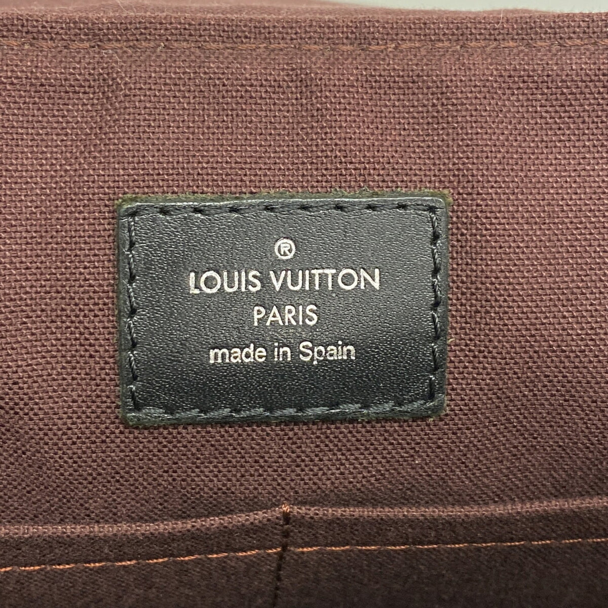 Louis Vuitton Brown Shoulder Bag (Pre-Owned)