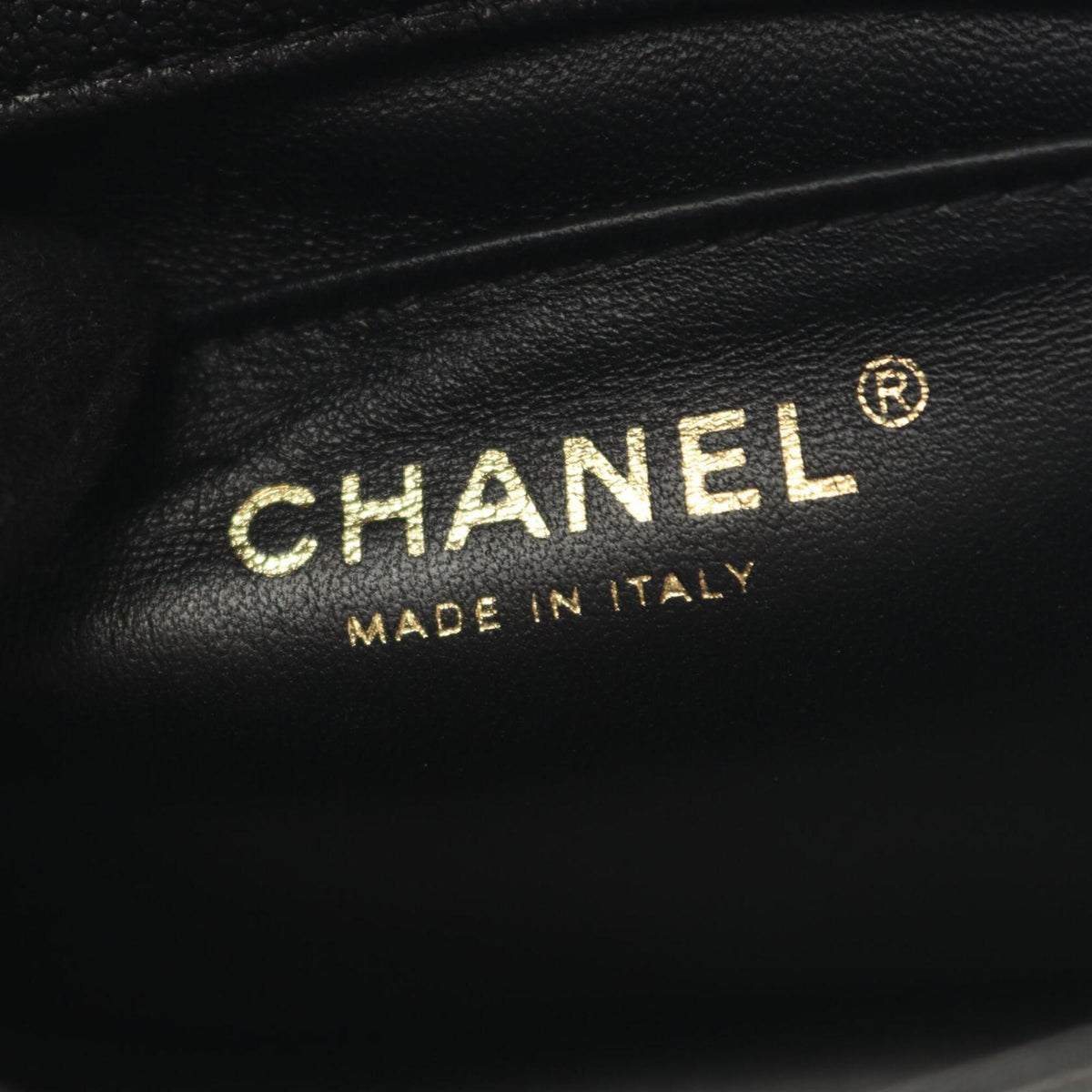 Chanel Black Grained Calfskin Handbag Shoulder Bag (Pre-Owned)