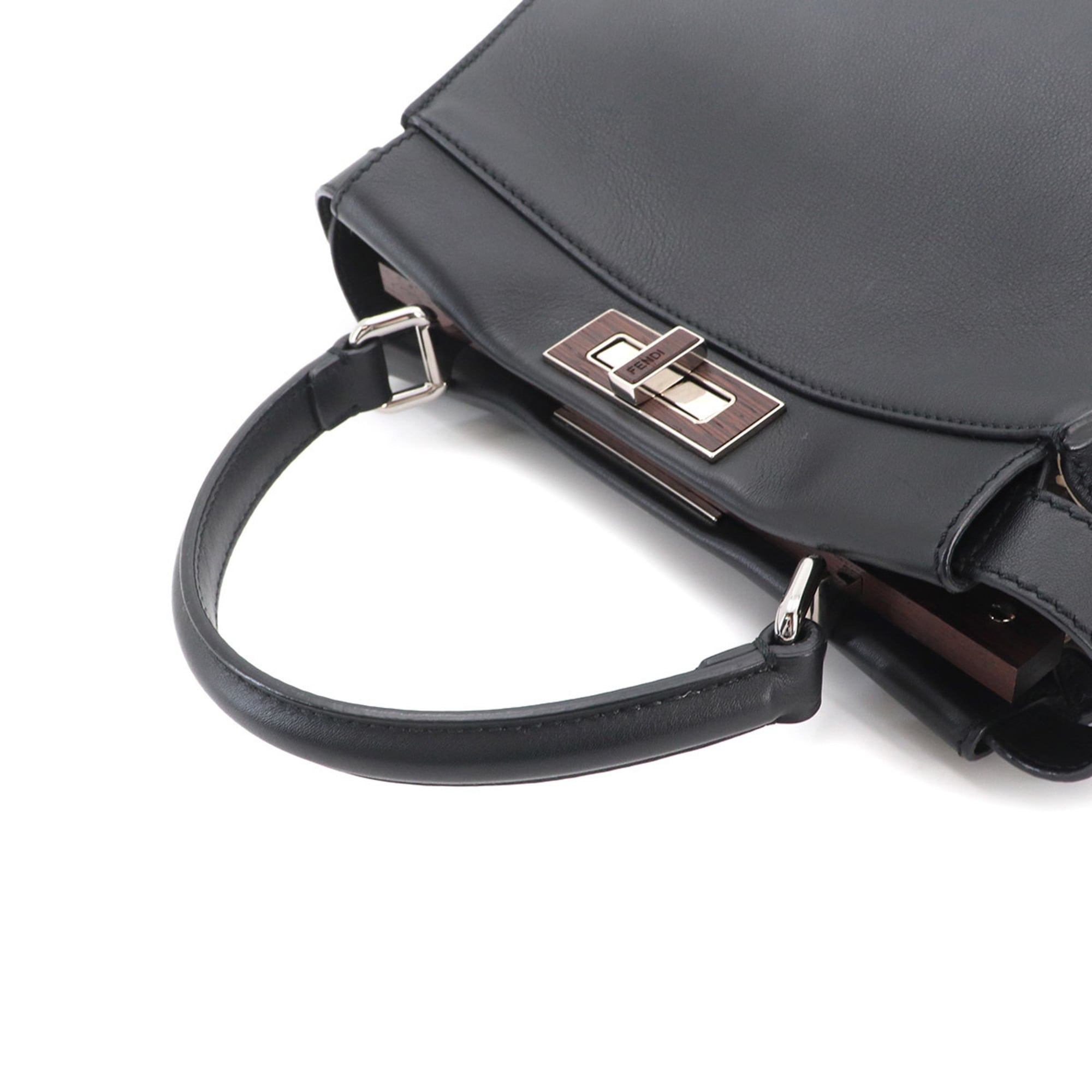Fendi Black Leather Handbag (Pre-Owned)