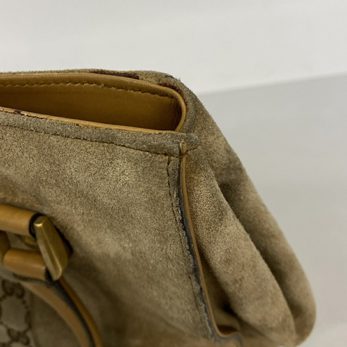 Gucci Beige Canvas Suede Handbag (Pre-Owned)