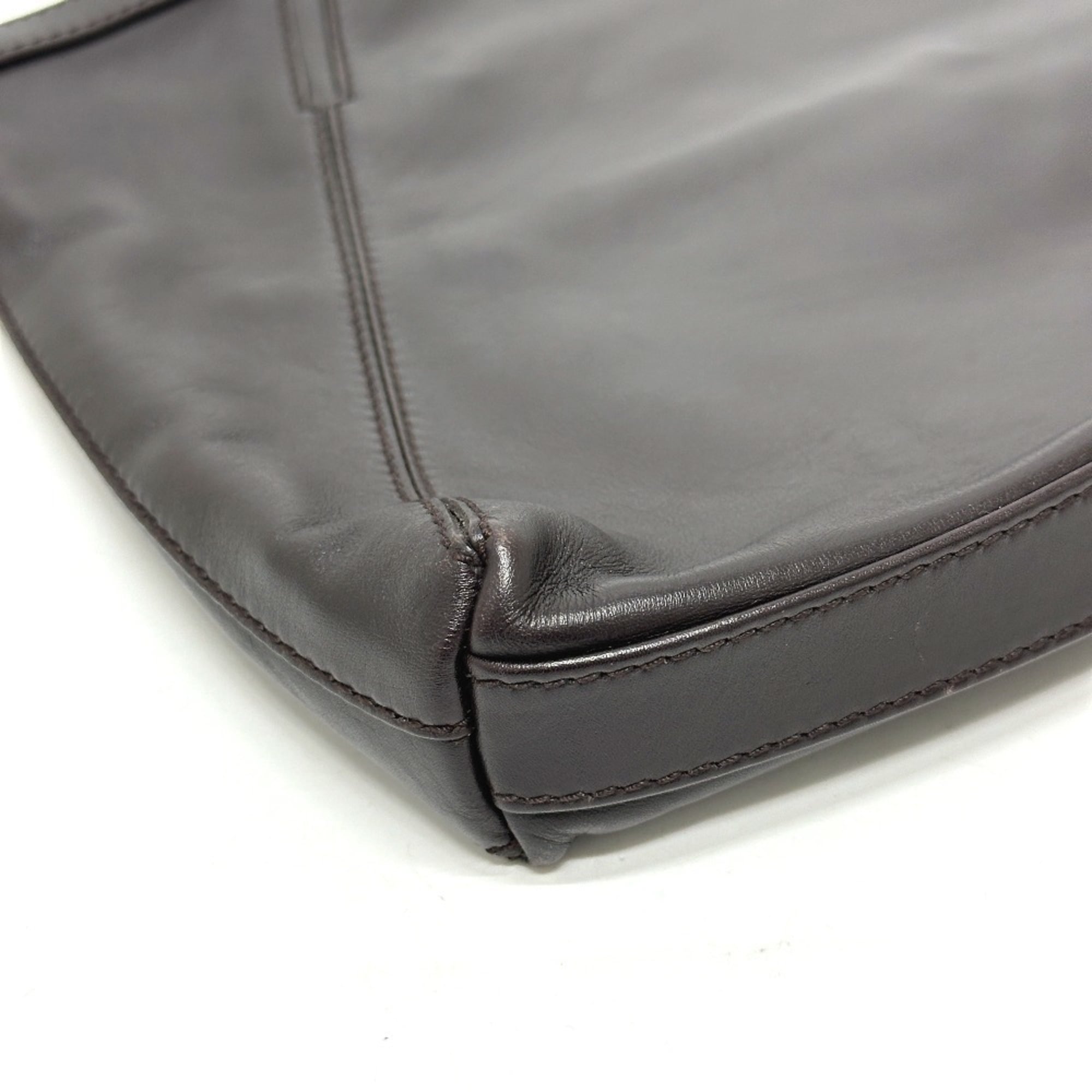 Bvlgari Brown Leather Clutch Bag (Pre-Owned)