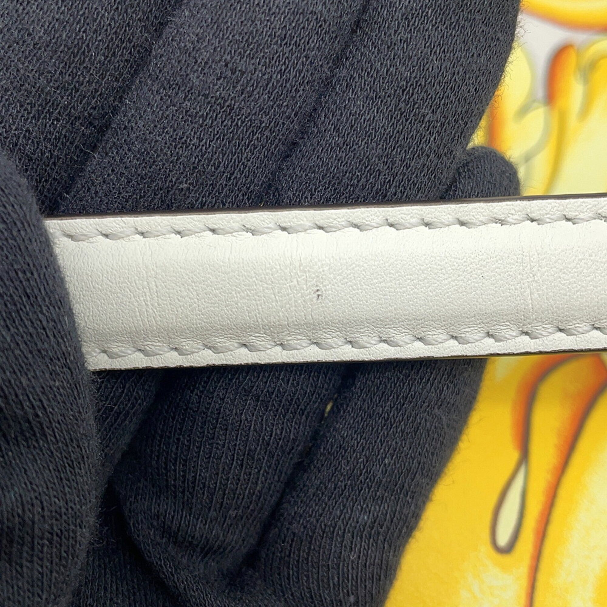 Fendi Peekaboo White Yellow Leather Handbag Shoulder Bag (Pre-Owned)
