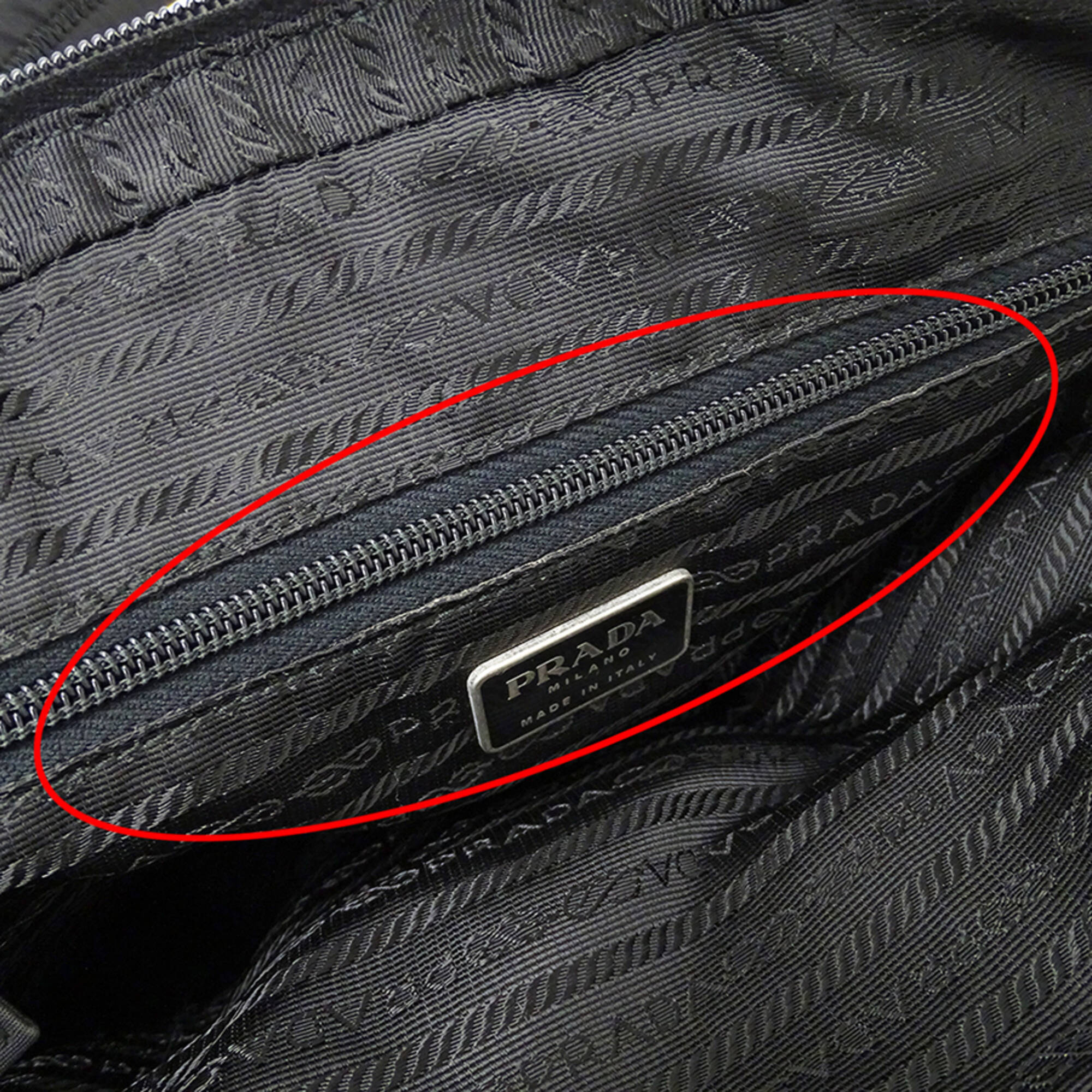 Prada Black Nylon Handbag (Pre-Owned)
