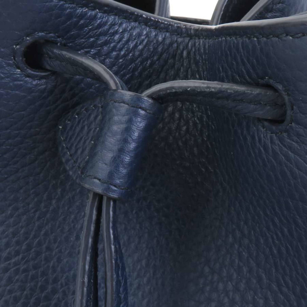 Bally Navy Leather Handbag Shoulder Bag (Pre-Owned)
