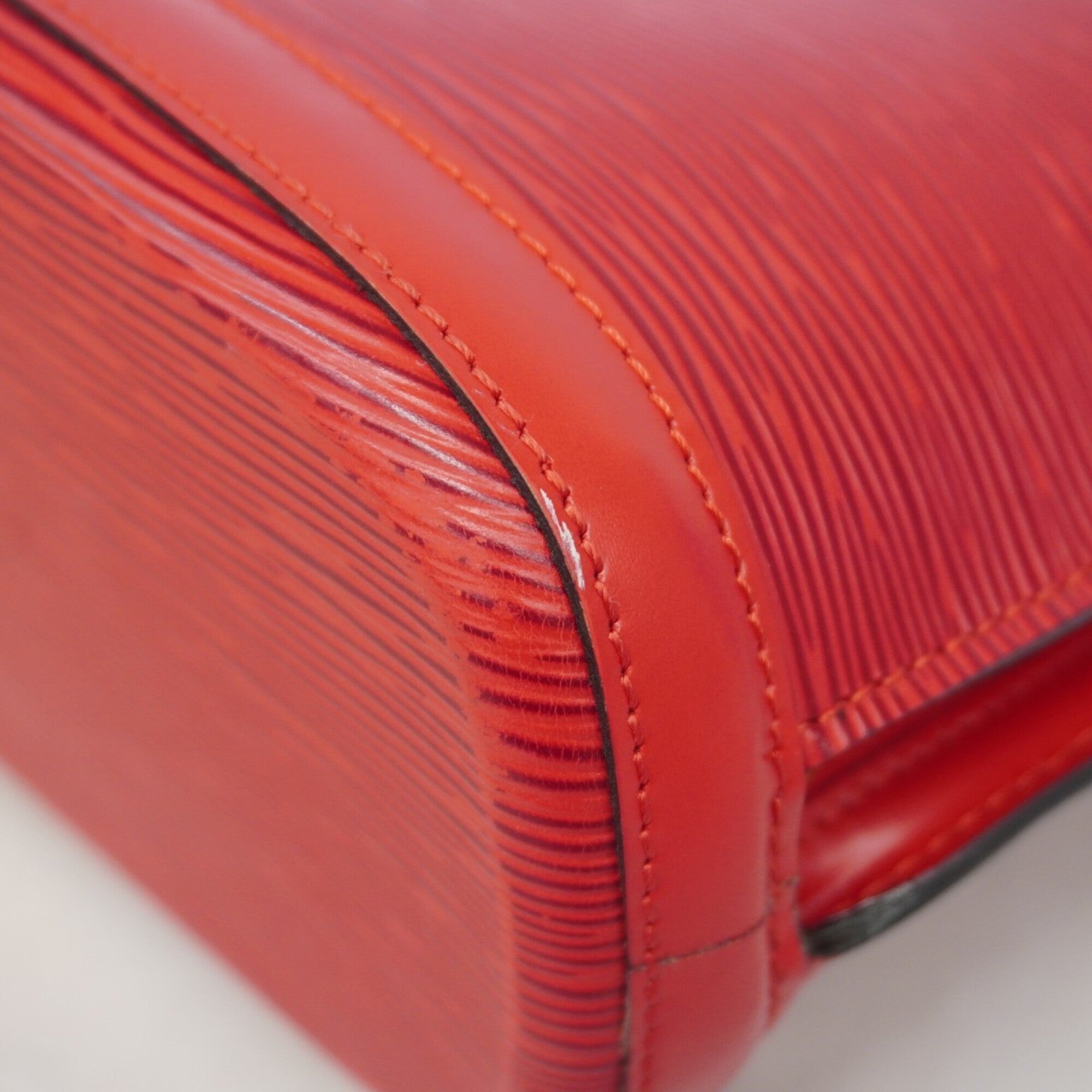 Louis Vuitton Castilian Red Shoulder Bag (Pre-Owned)
