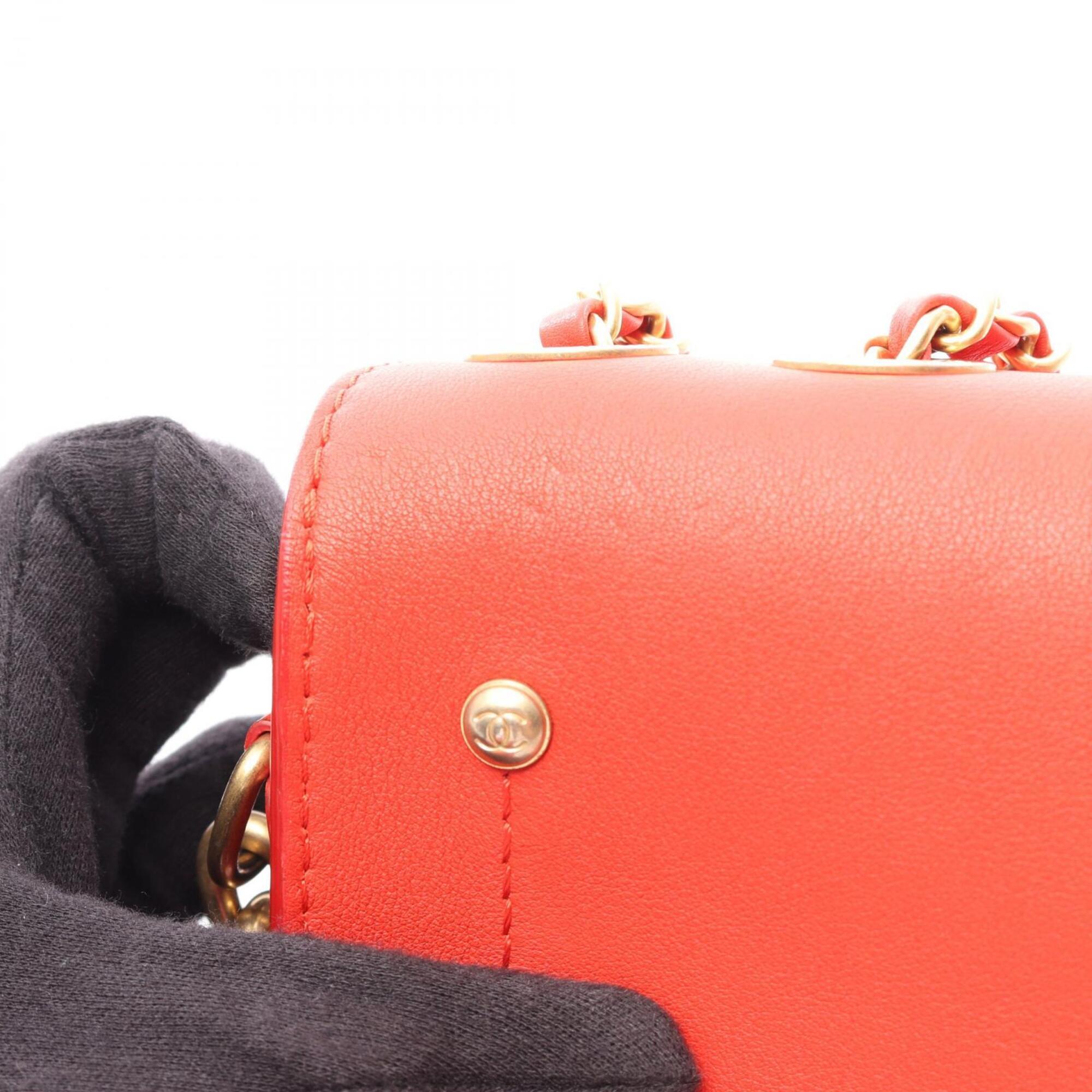 Chanel Matelasse Red Color Leather Handbag Shoulder Bag (Pre-Owned)