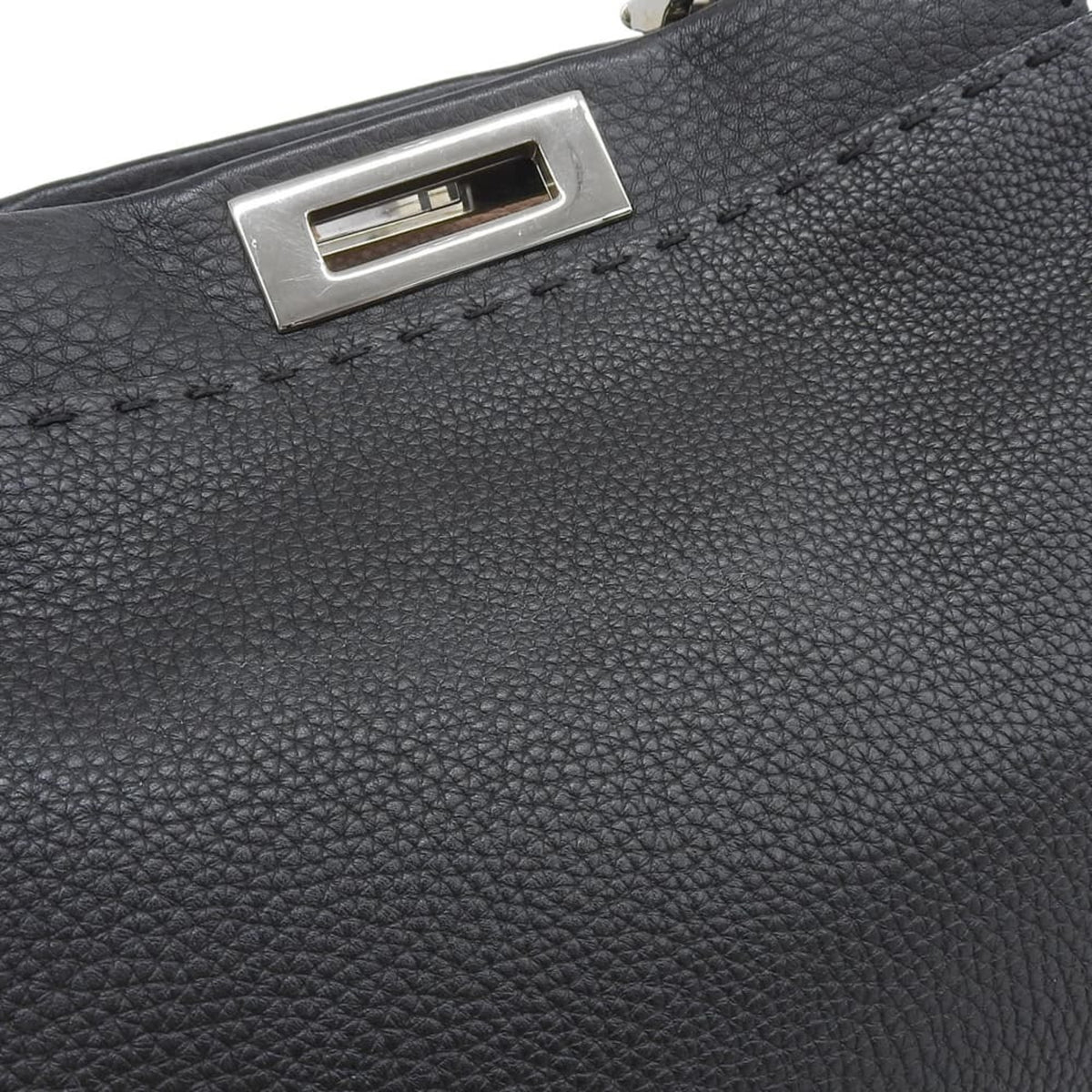 Fendi Black Leather Handbag (Pre-Owned)