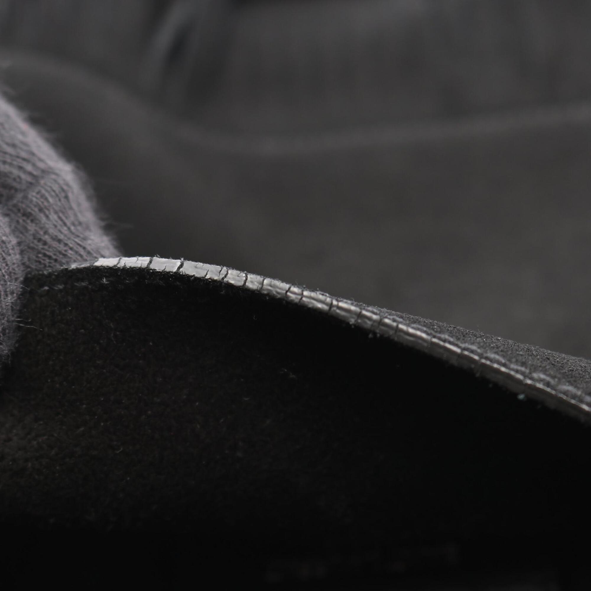 Yves Saint Laurent Black Suede Handbag Shoulder Bag (Pre-Owned)