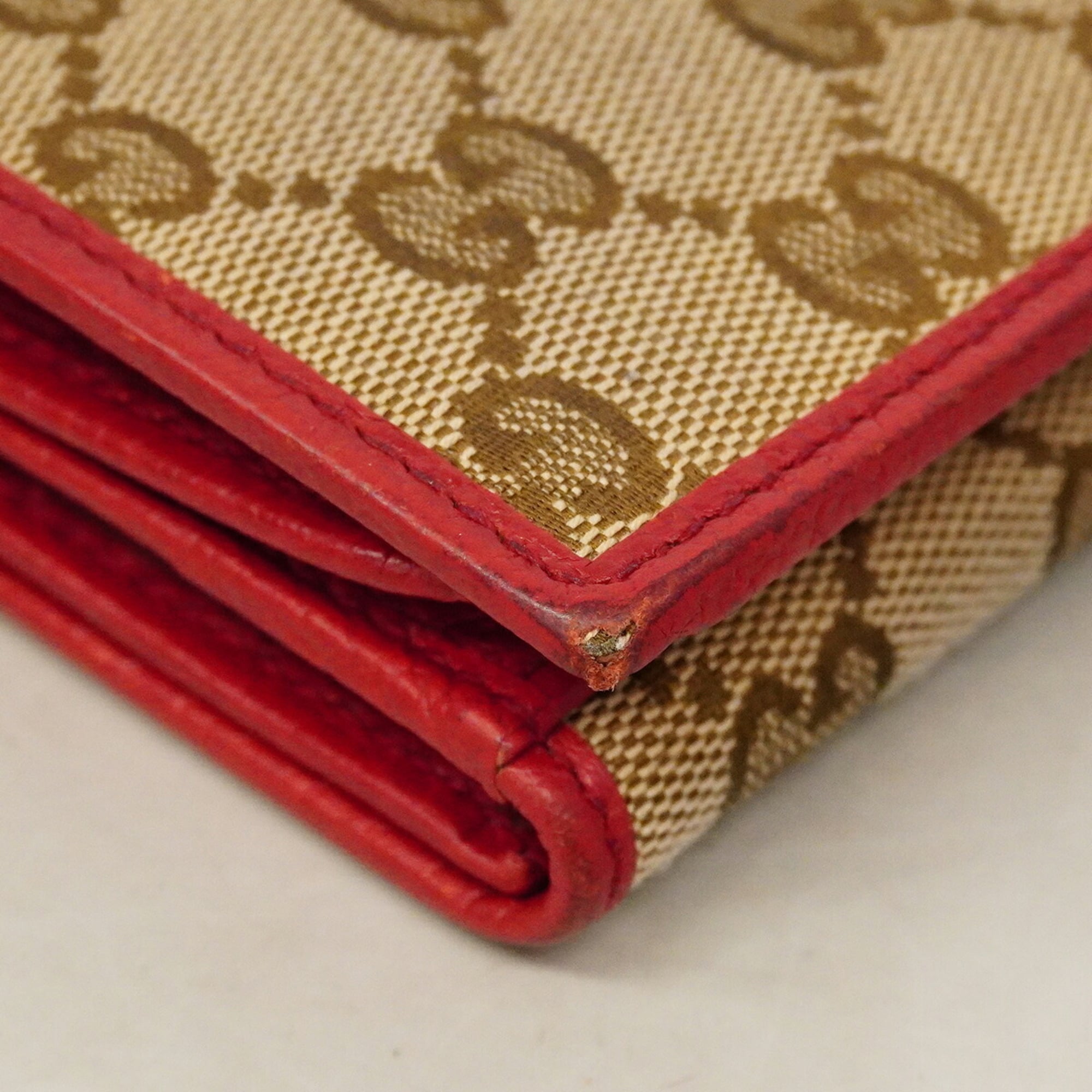 Gucci Beige Red Color Canvas Long Wallet (Bi-Fold) (Pre-Owned)