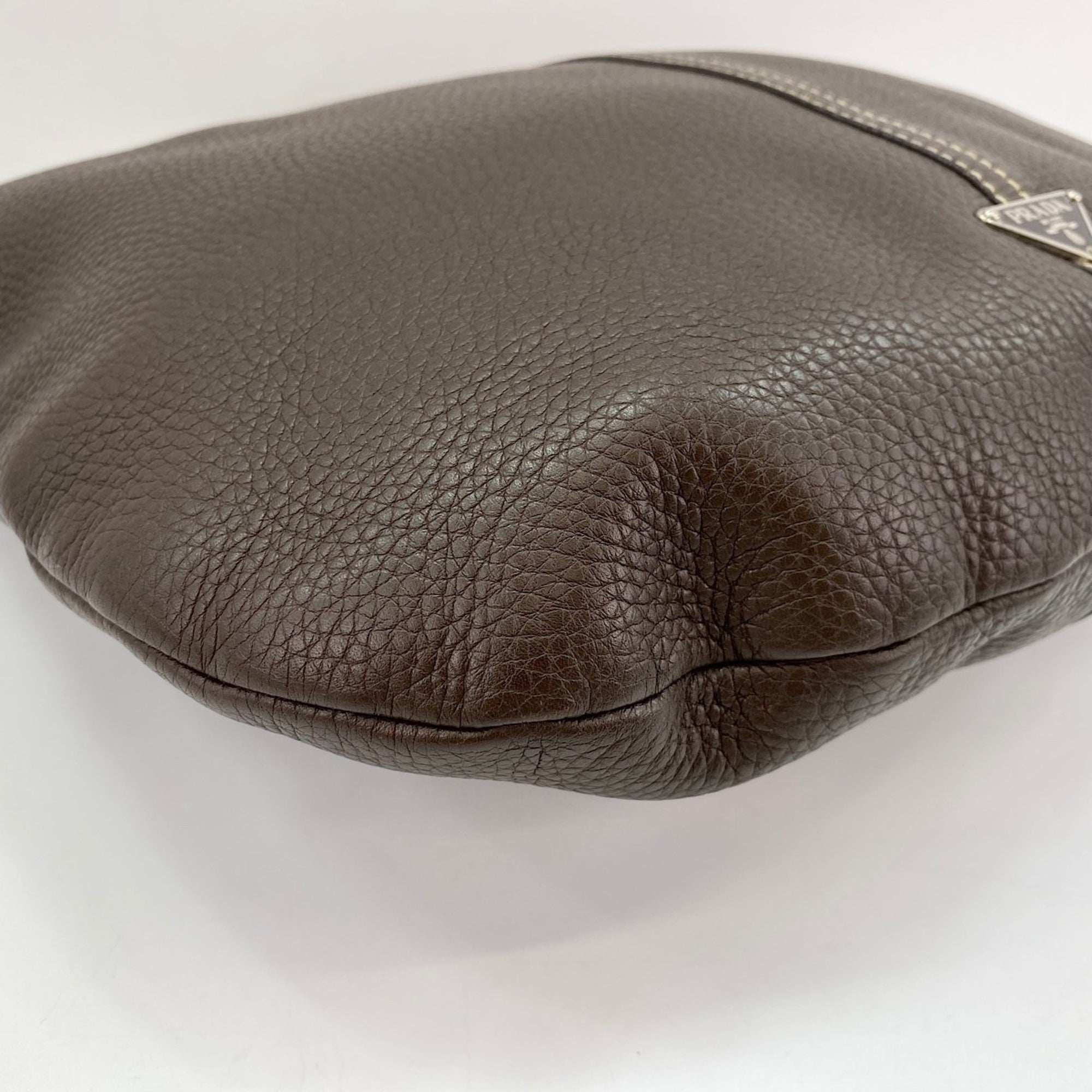 Prada Brown Leather Shoulder Bag (Pre-Owned)