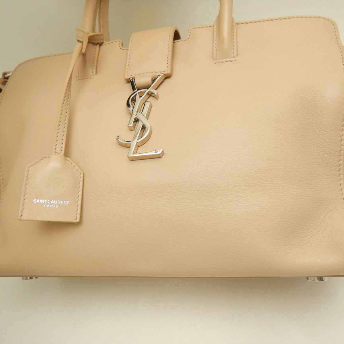 Saint Laurent Beige Leather Handbag (Pre-Owned)